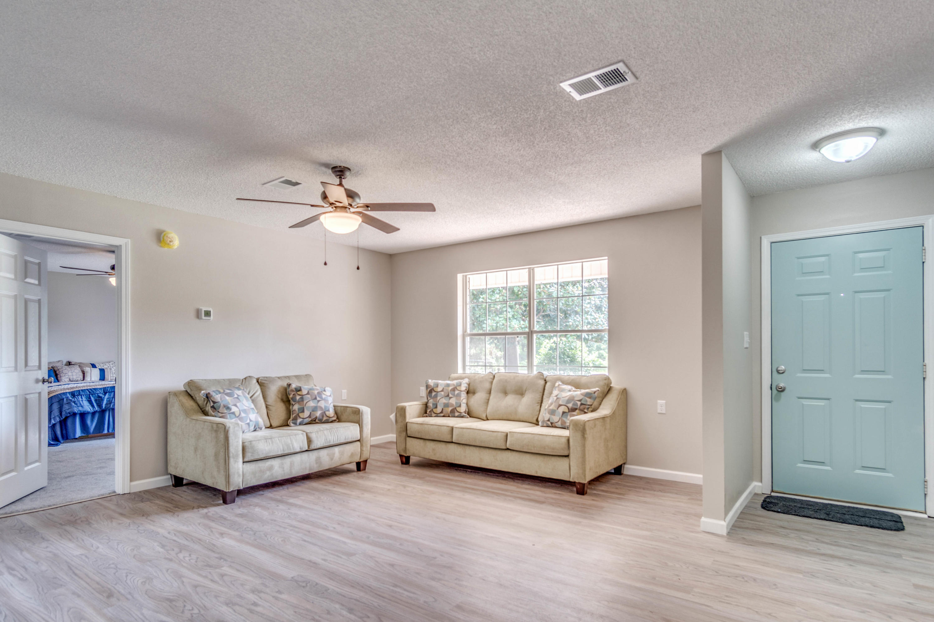 Navarre 2nd Addition - Residential