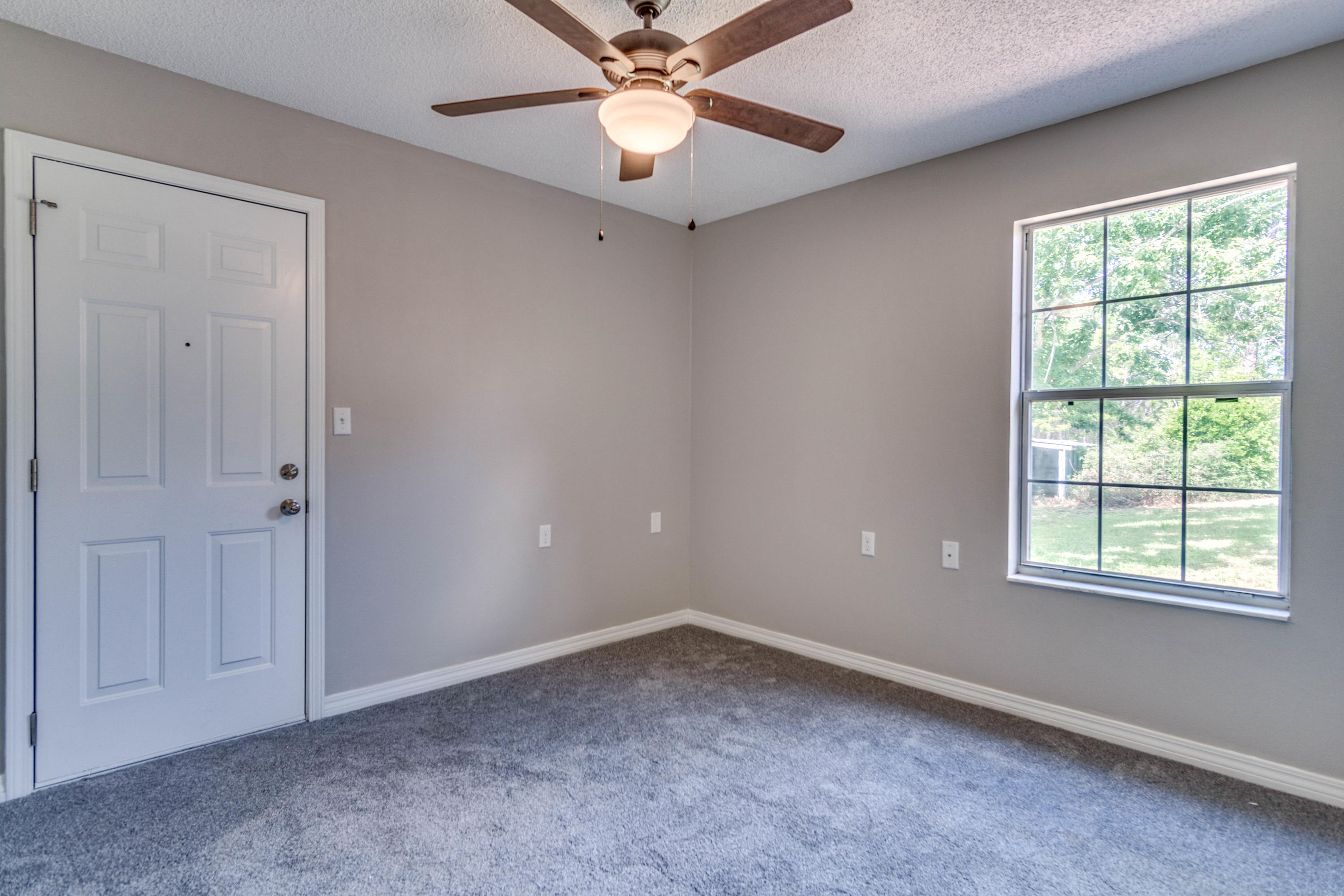 Navarre 2nd Addition - Residential