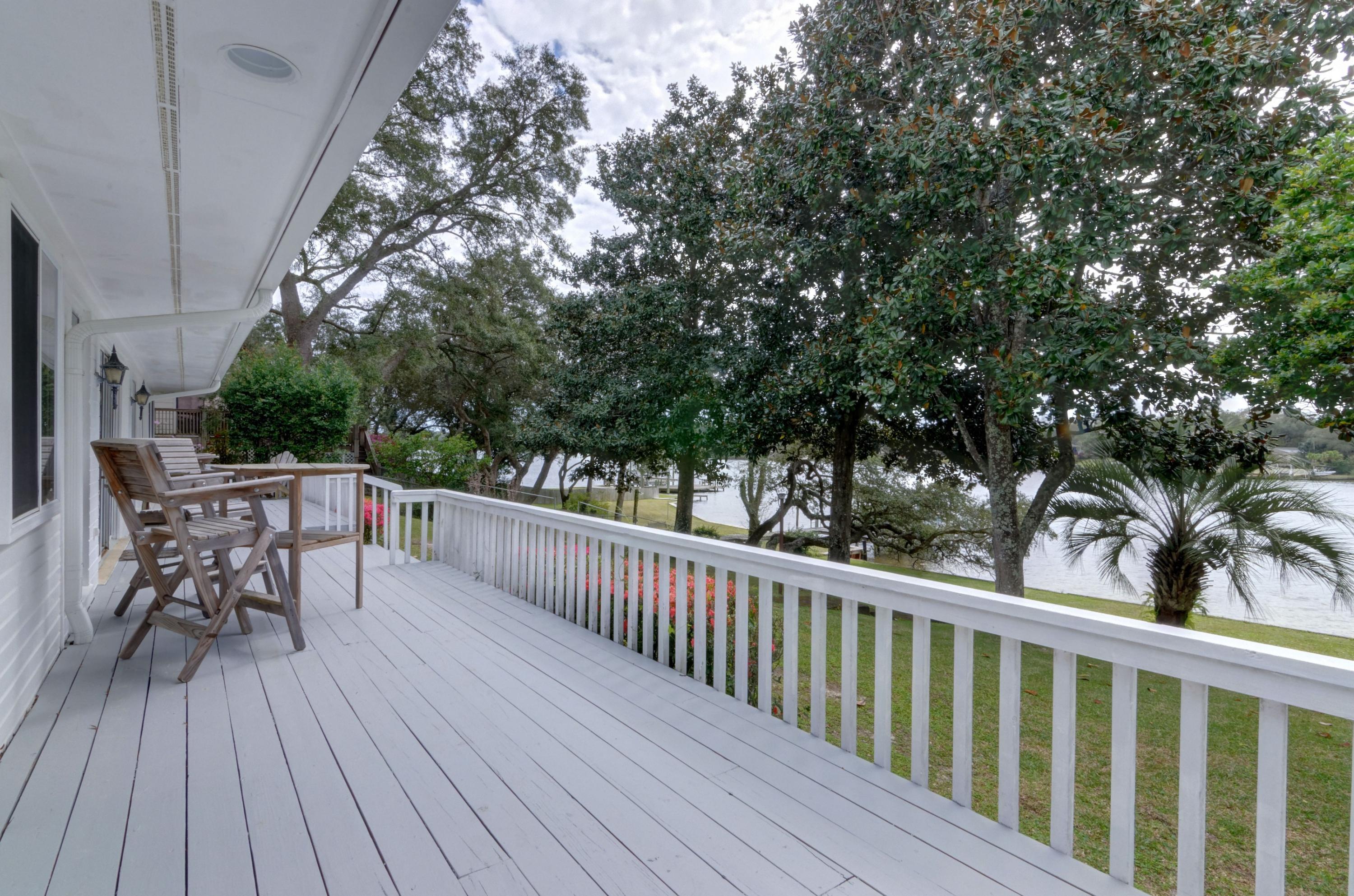 Bayou Vista S/D - Residential