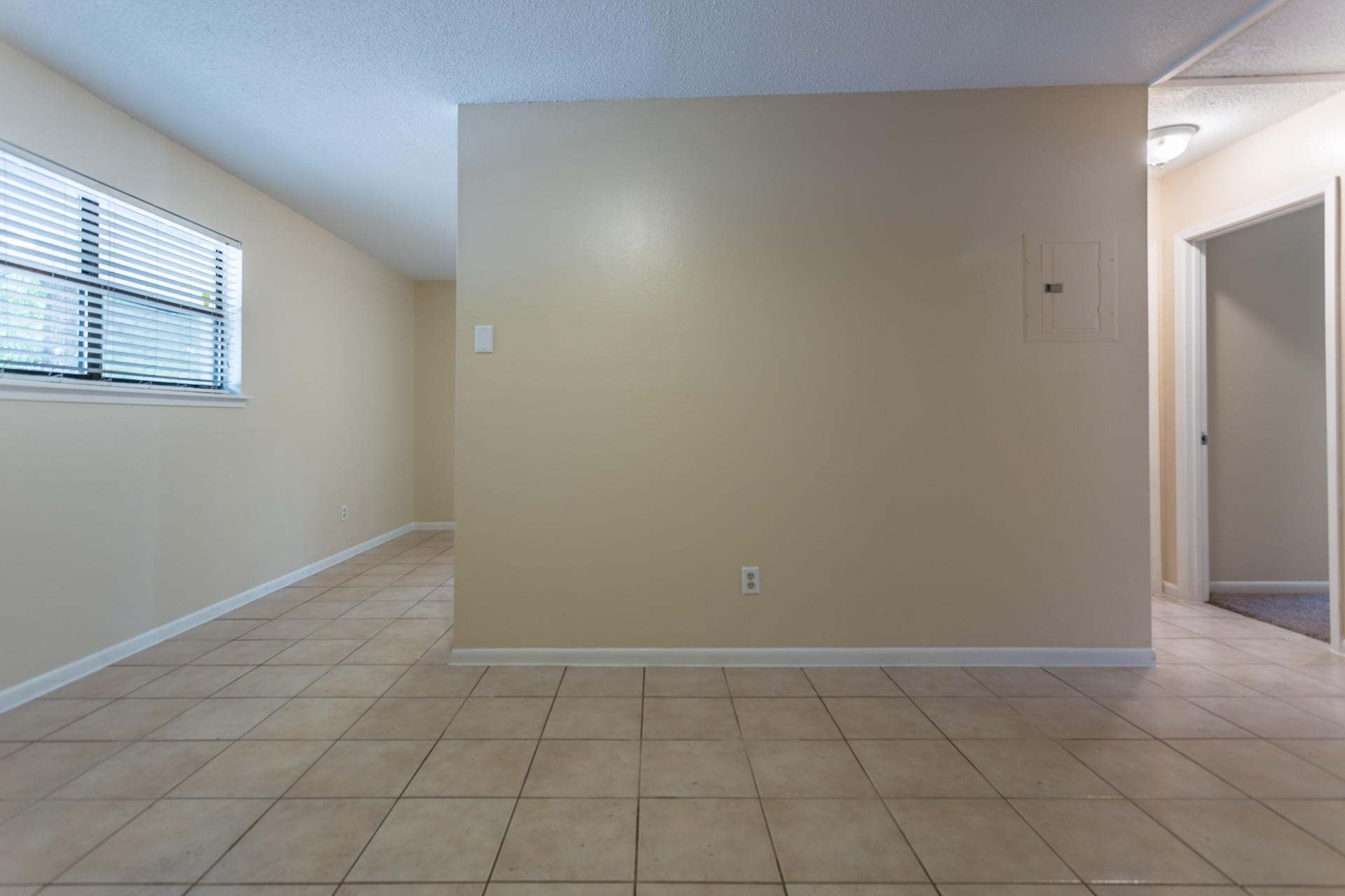 LIVE OAK - Residential Lease