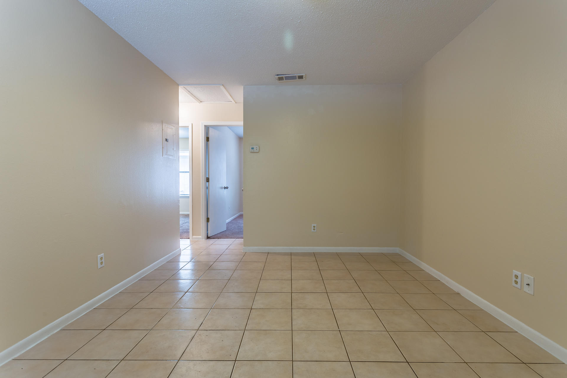 LIVE OAK - Residential Lease