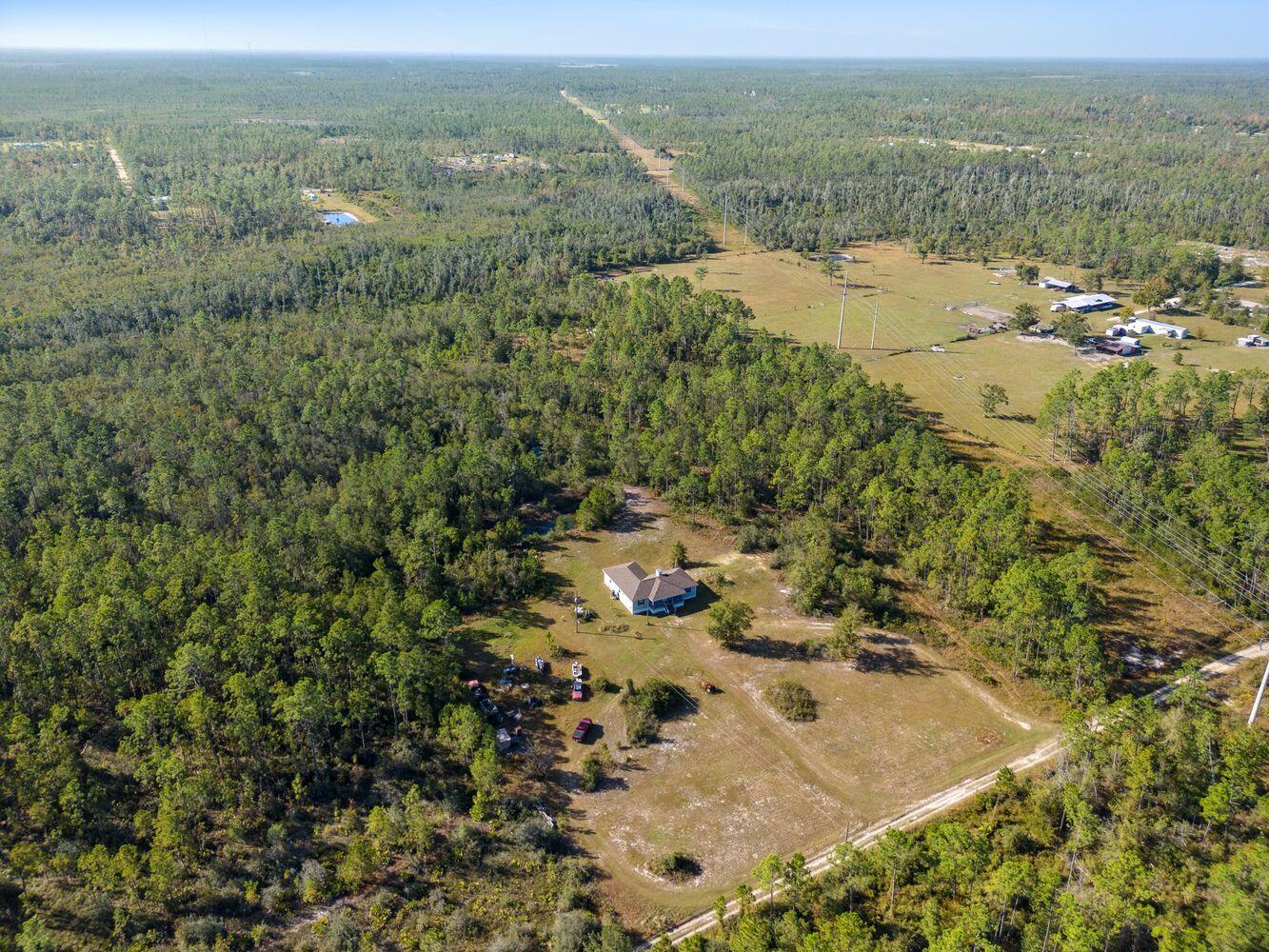 NO RECORDED SUBDIVISION - Residential