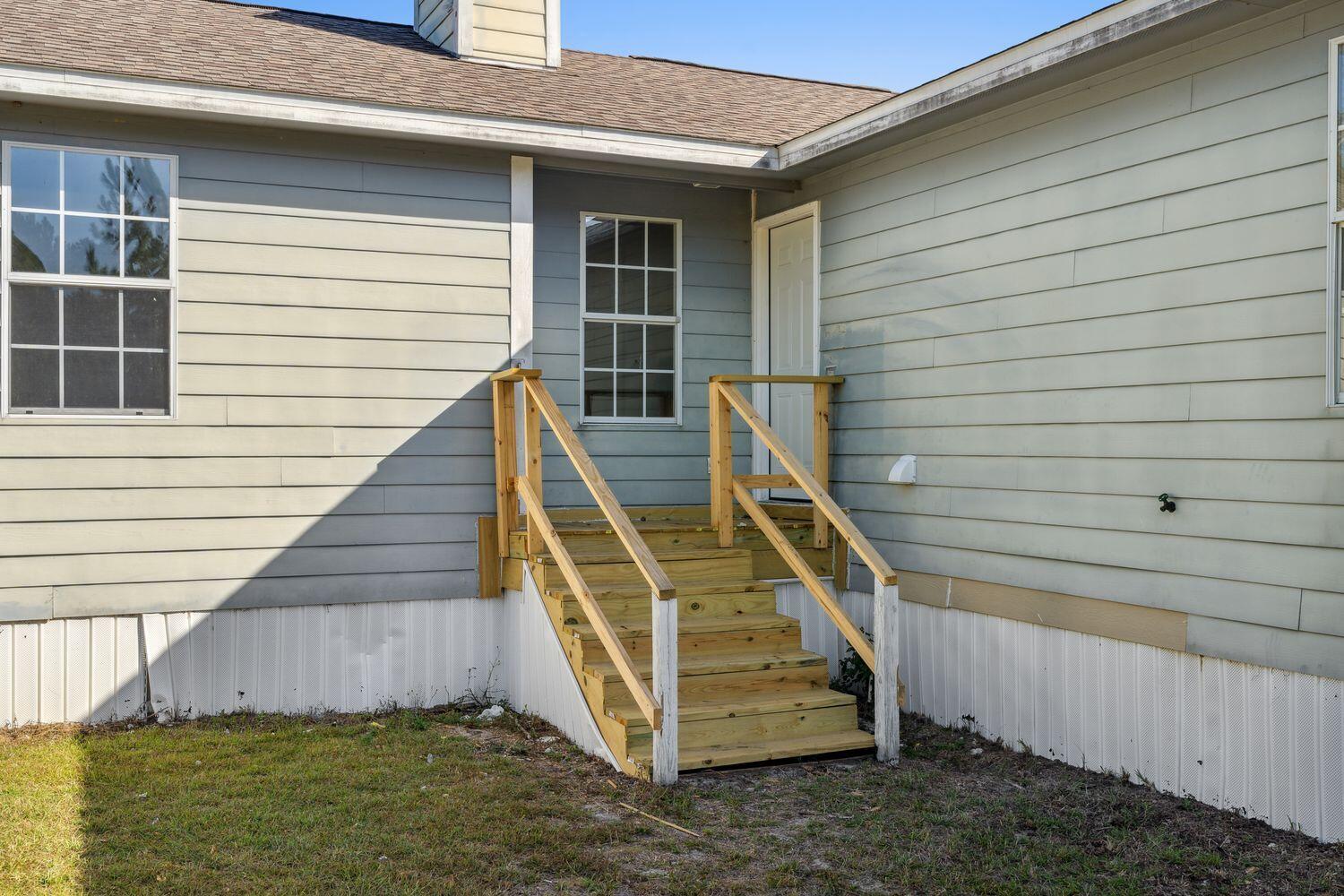 NO RECORDED SUBDIVISION - Residential