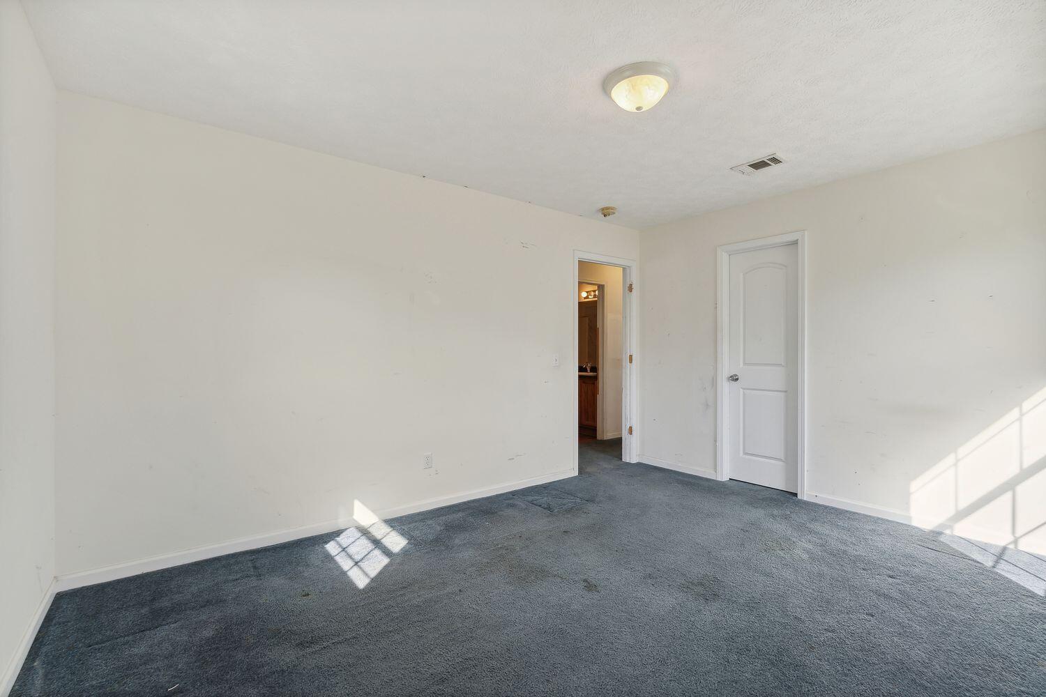 NO RECORDED SUBDIVISION - Residential