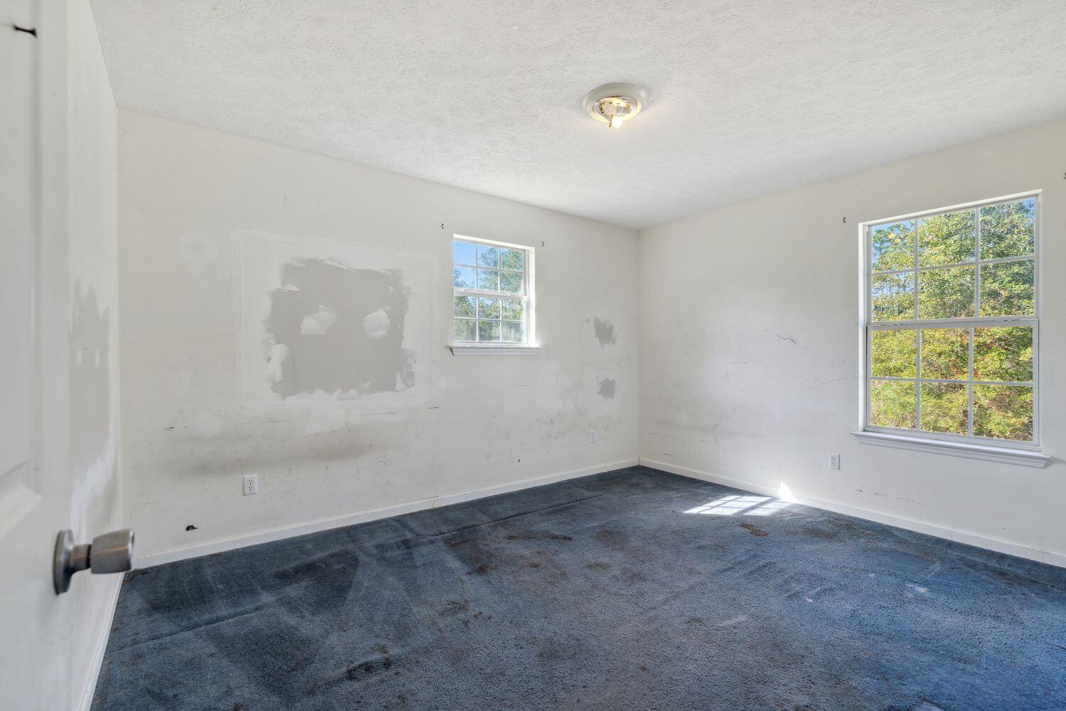 NO RECORDED SUBDIVISION - Residential