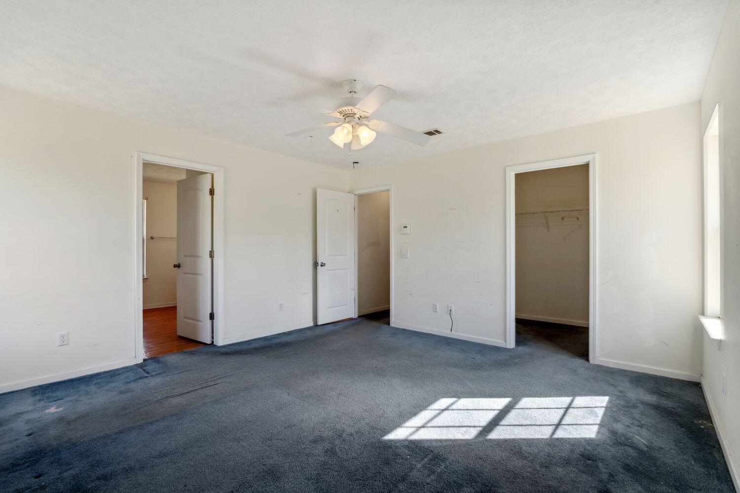 NO RECORDED SUBDIVISION - Residential