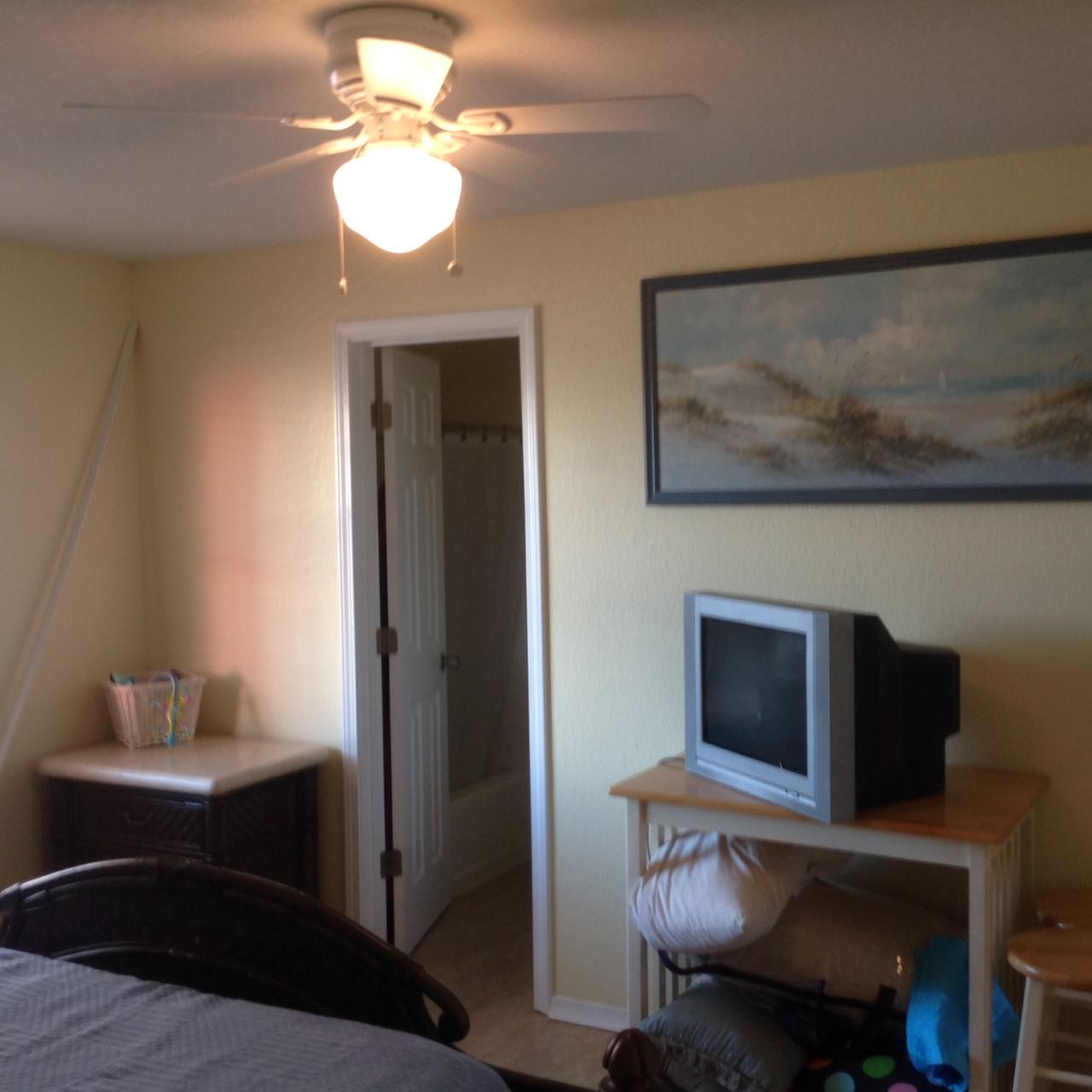 TROPICAL ISLE CONDO - Residential