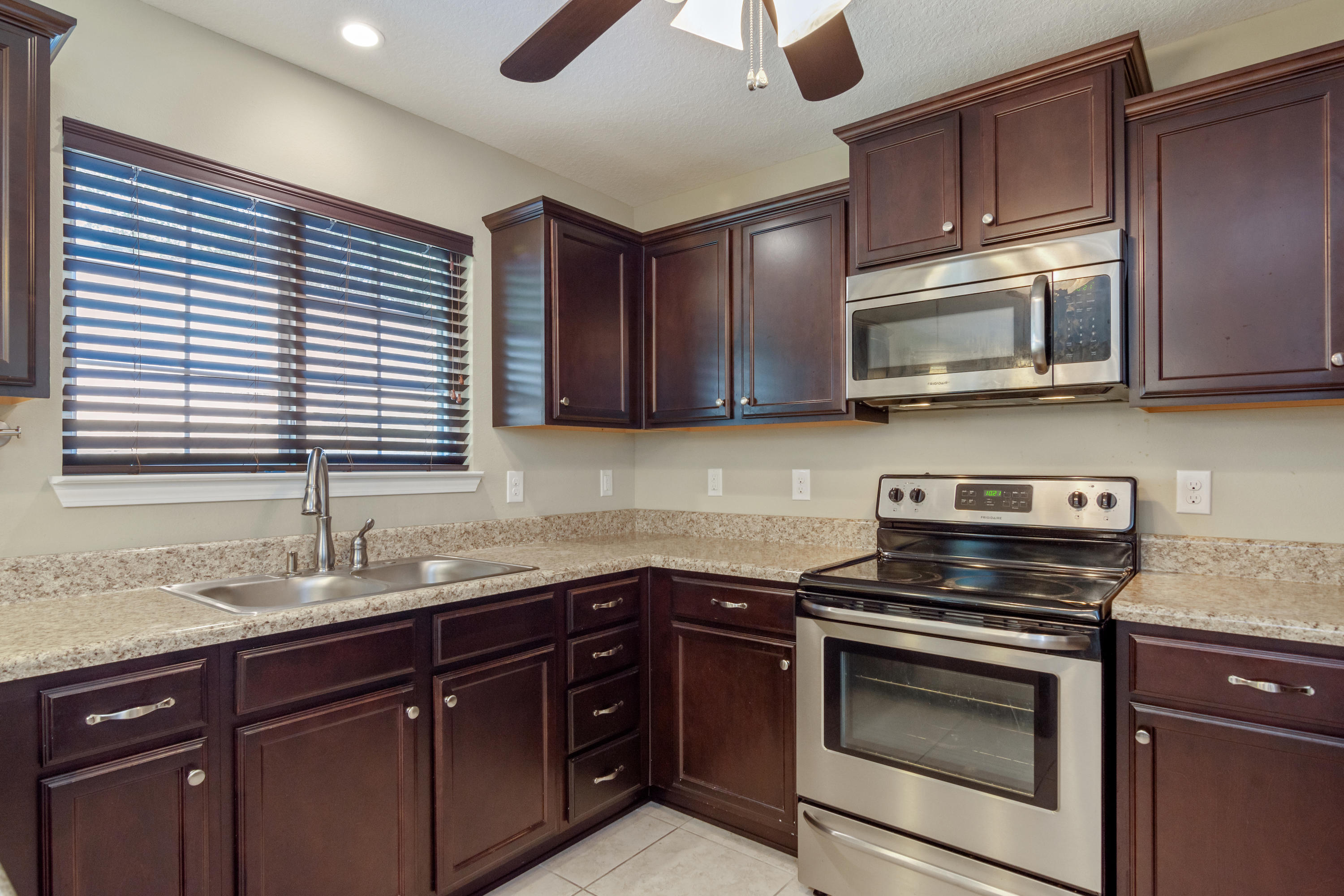 STILLWELL SOUTH - Residential