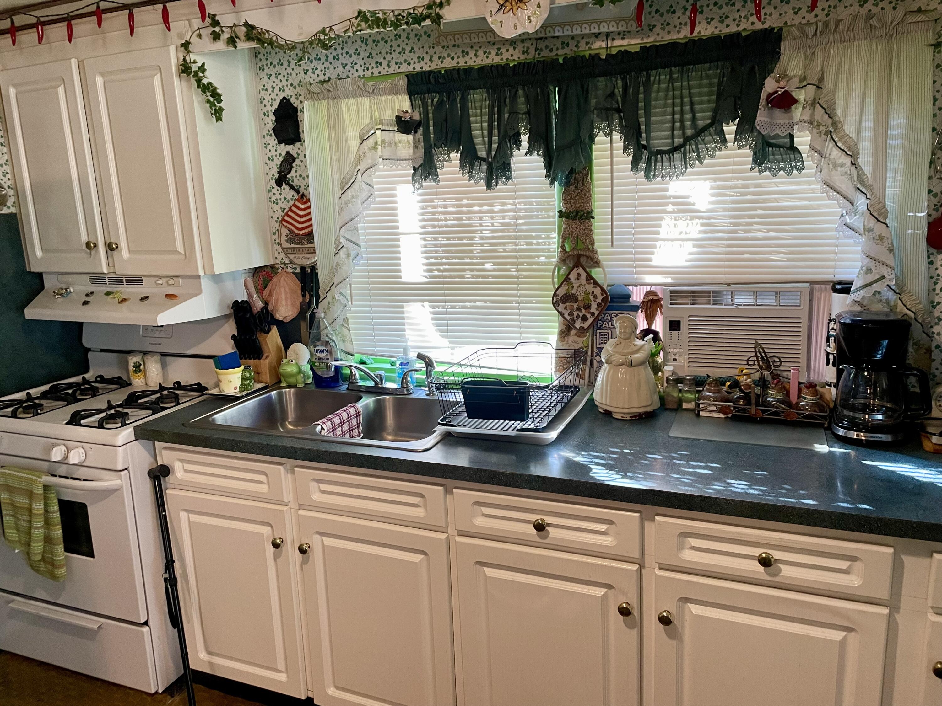 EAST PENSACOLA - Residential