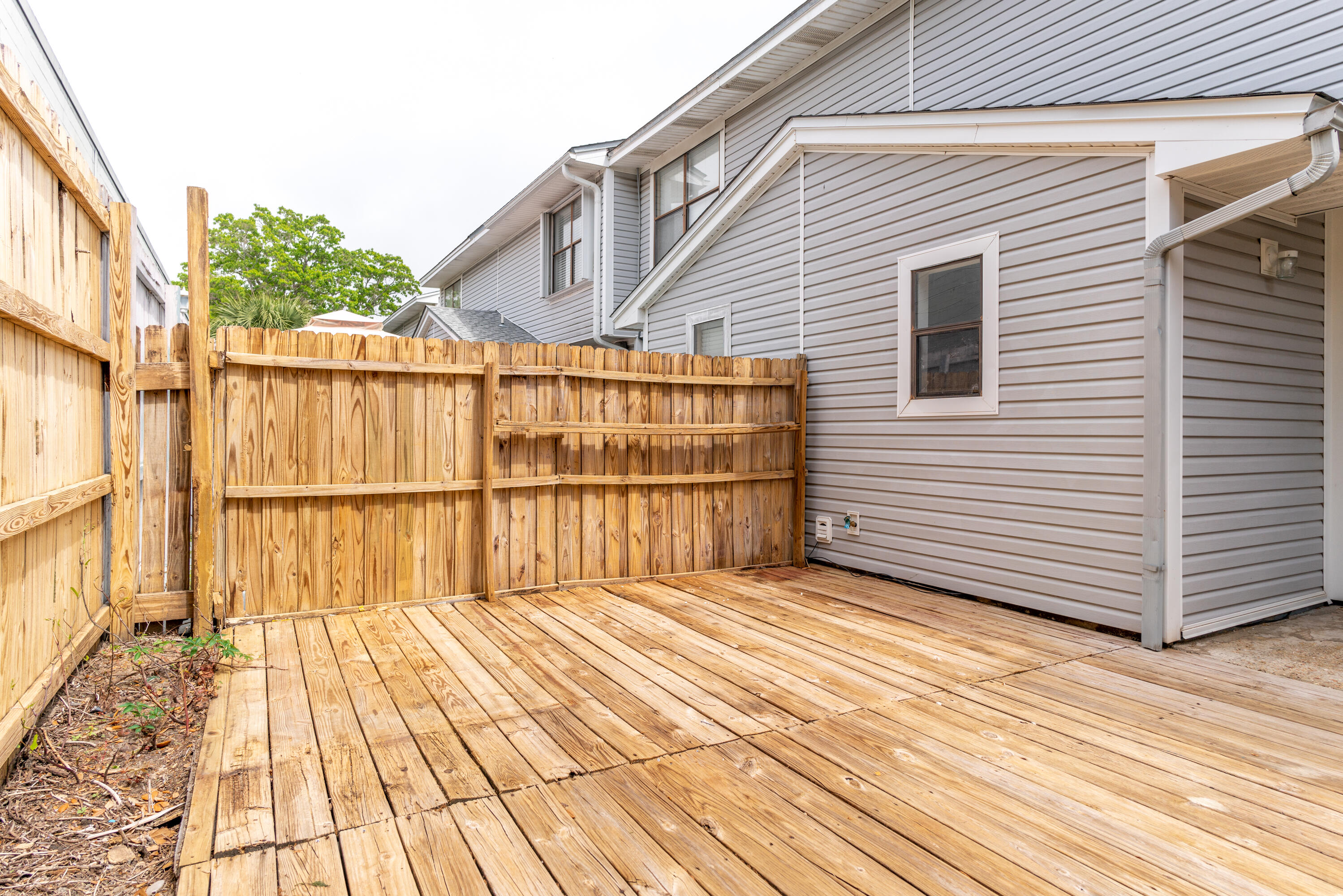 Harbor Townhomes - Residential