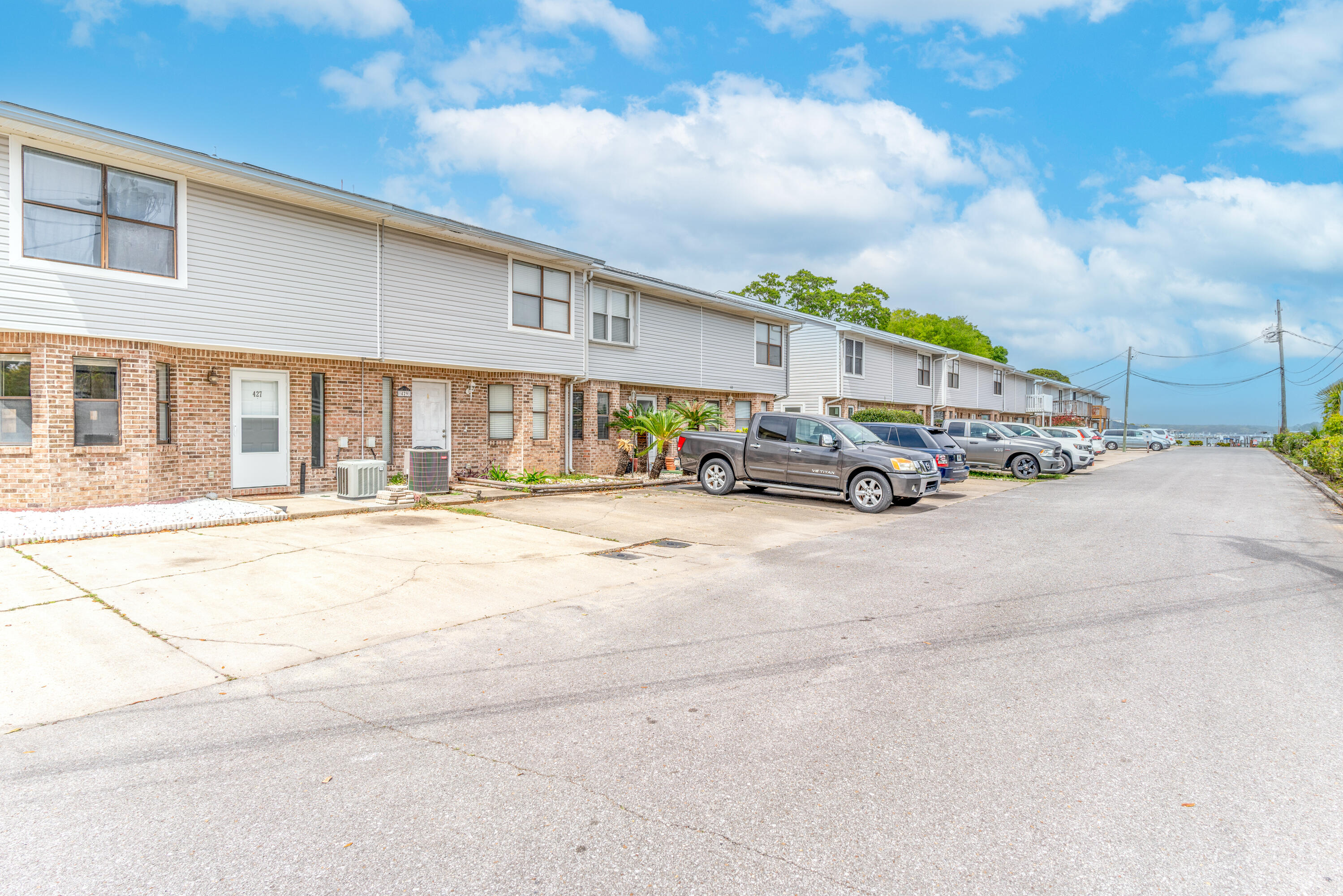 Harbor Townhomes - Residential