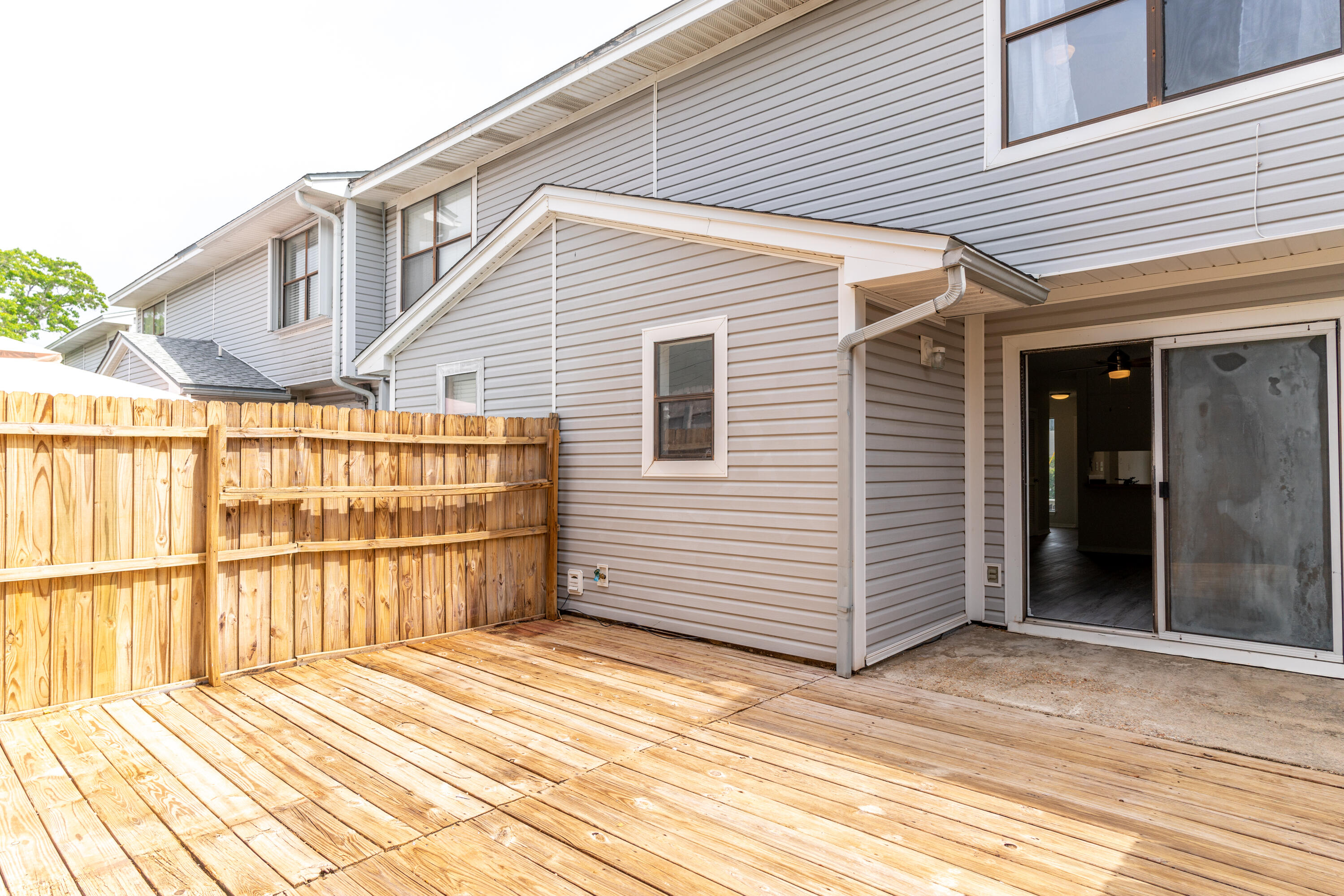 Harbor Townhomes - Residential