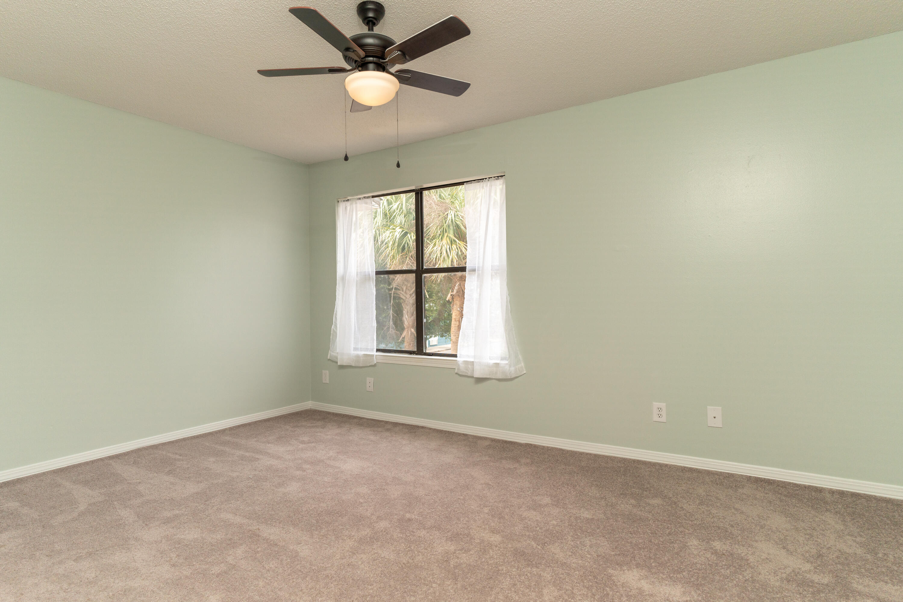 Harbor Townhomes - Residential