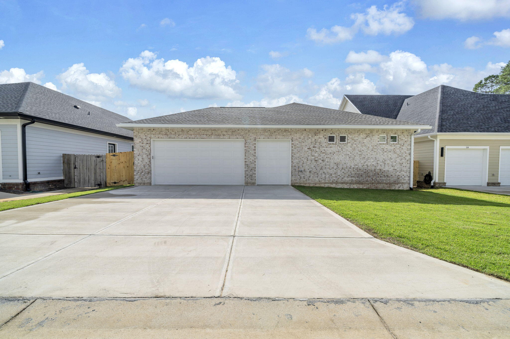 DEER MOSS CREEK - Residential