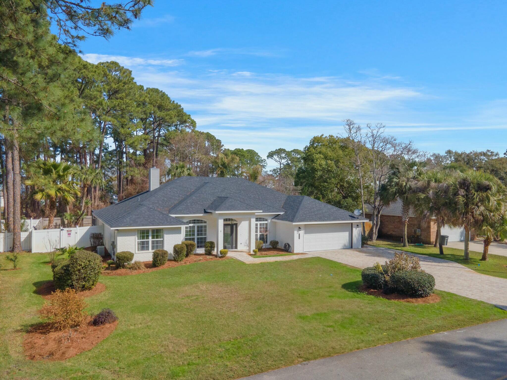 HOLIDAY SHORES ESTATES - Residential