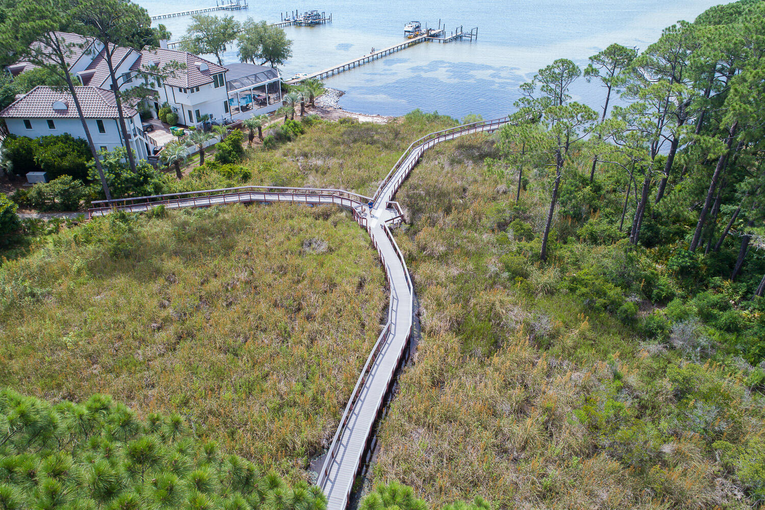 ONE WATER PLACE AT KELLY PLANTATION - Residential