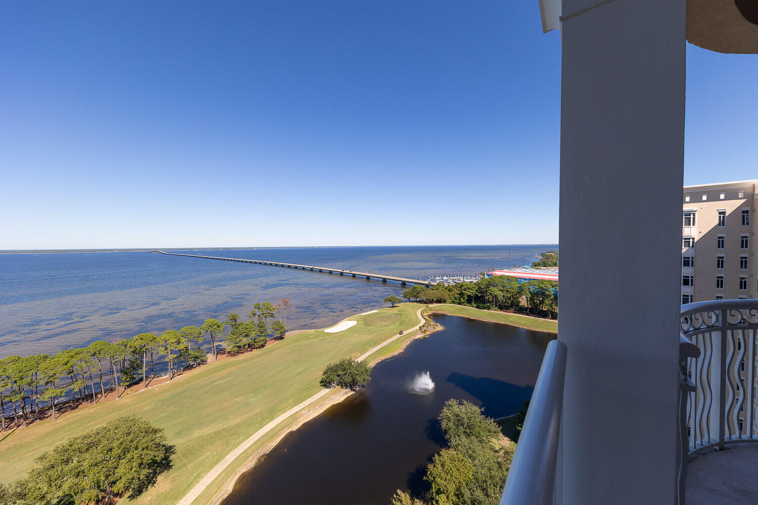 ONE WATER PLACE AT KELLY PLANTATION - Residential