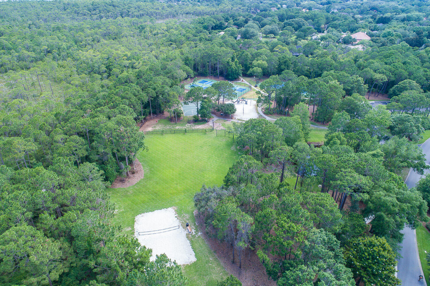 ONE WATER PLACE AT KELLY PLANTATION - Residential