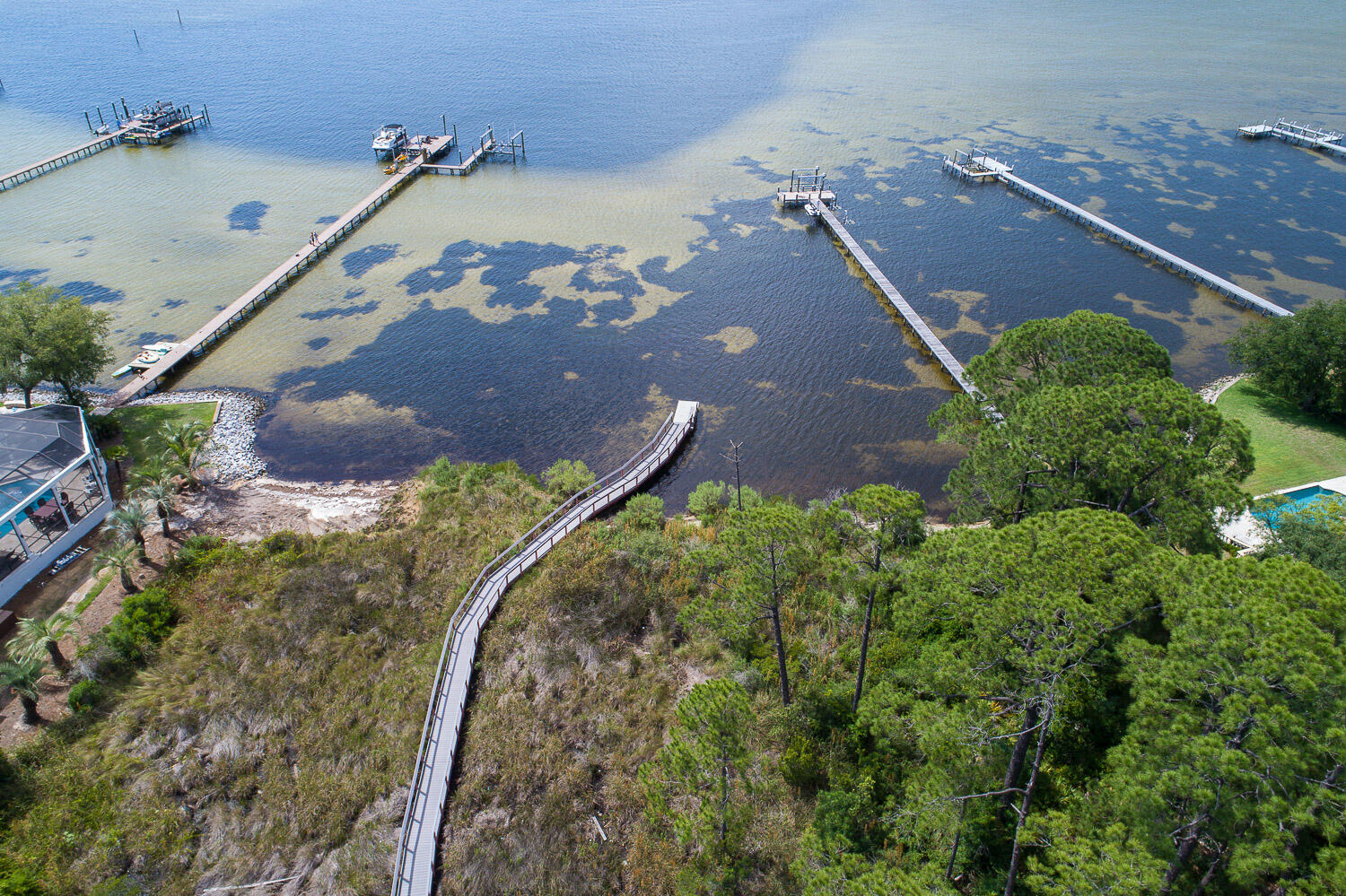 ONE WATER PLACE AT KELLY PLANTATION - Residential