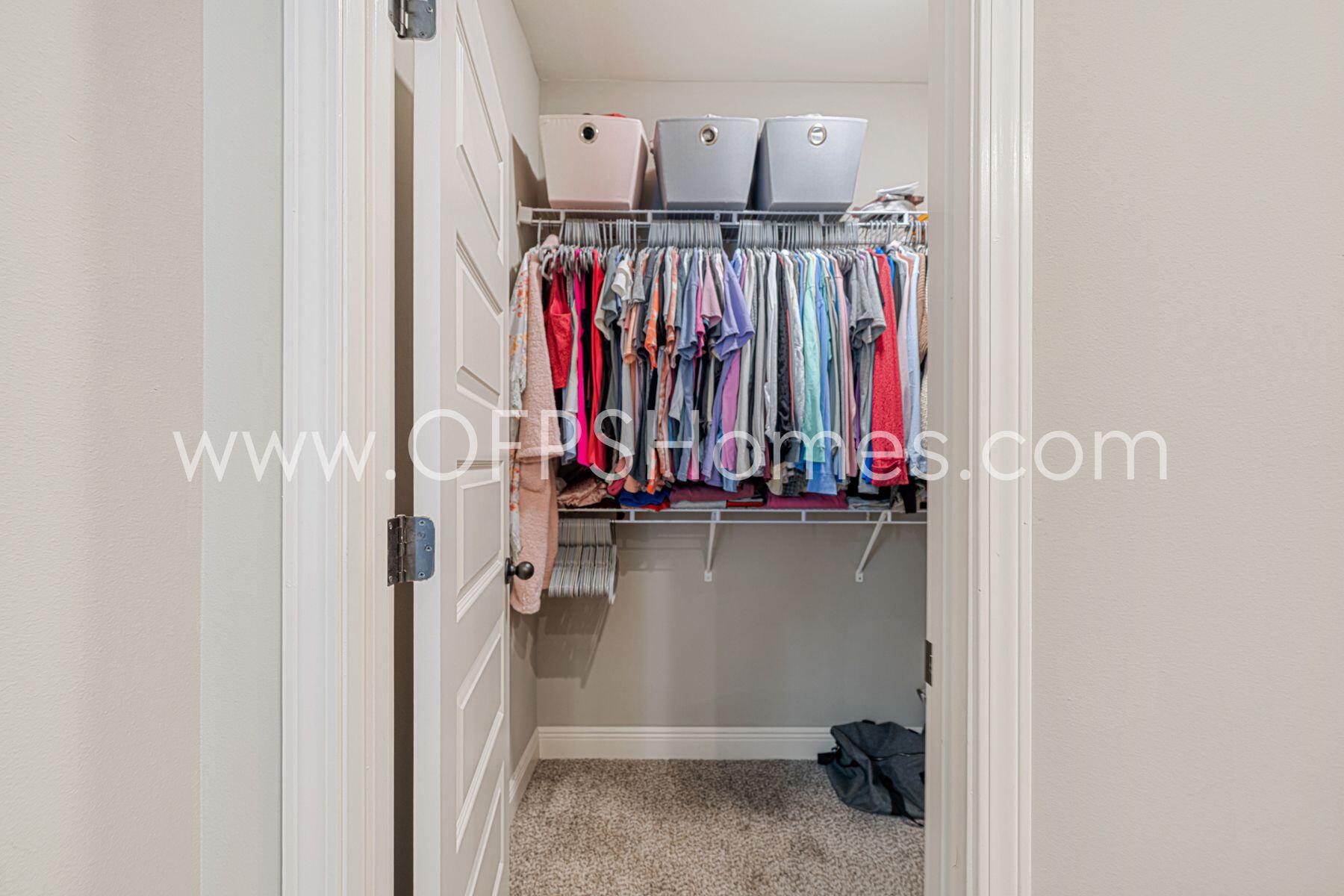 SCHOOLVIEW - Residential Lease