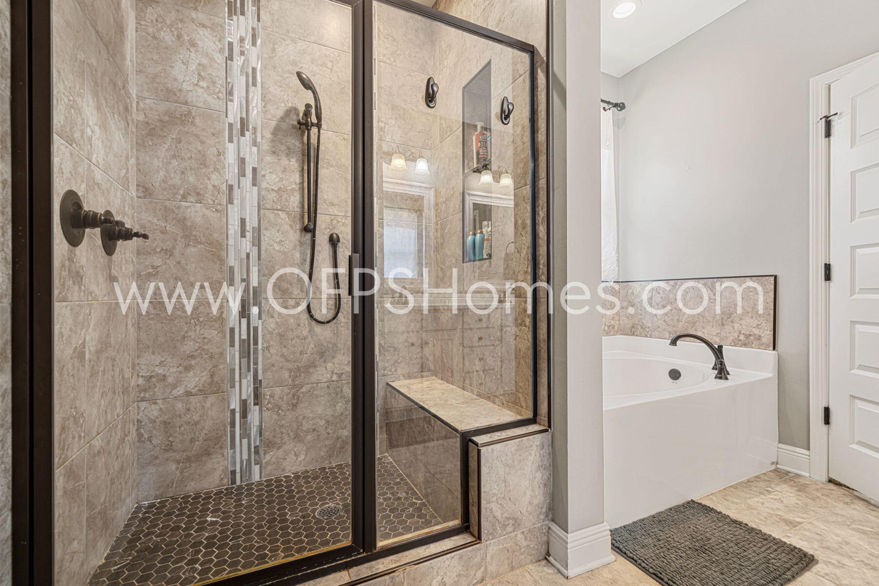 SCHOOLVIEW - Residential Lease