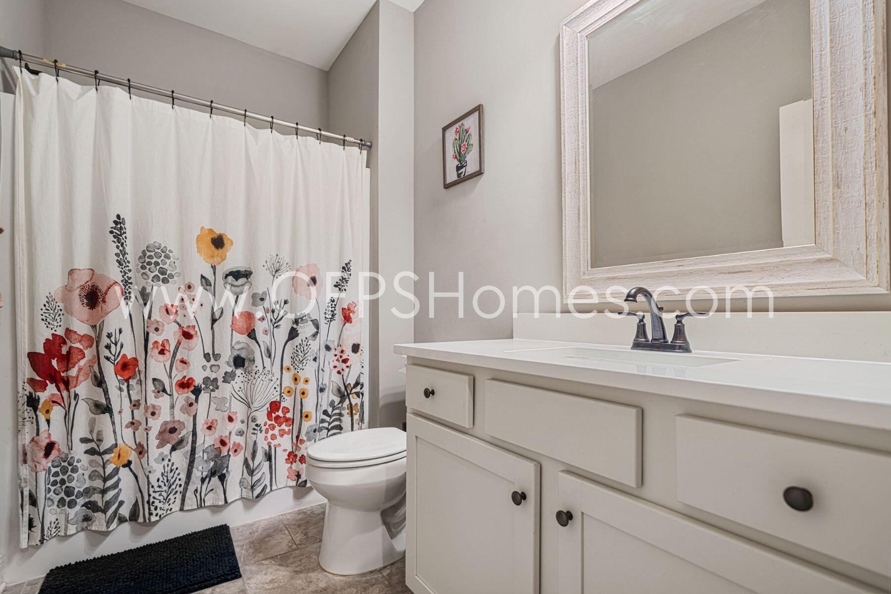 SCHOOLVIEW - Residential Lease