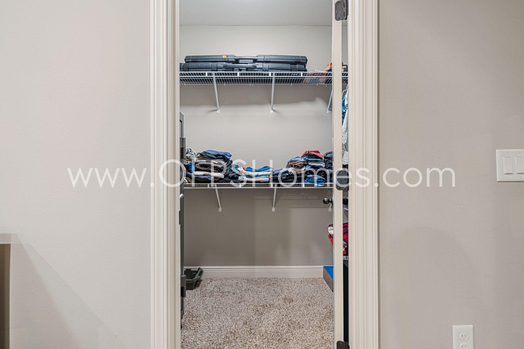 SCHOOLVIEW - Residential Lease