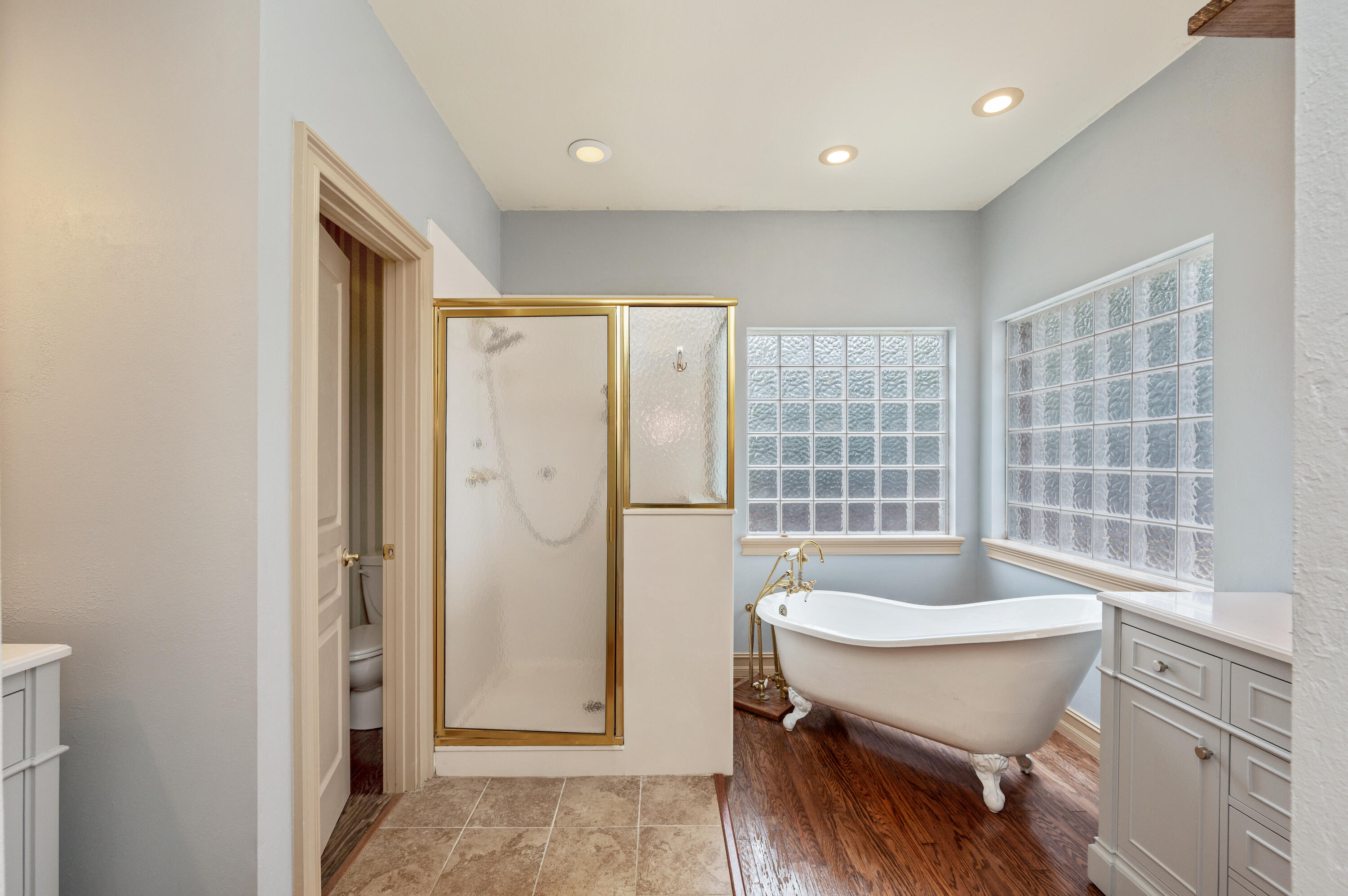 RIVERCHASE S/D PH 2 - Residential