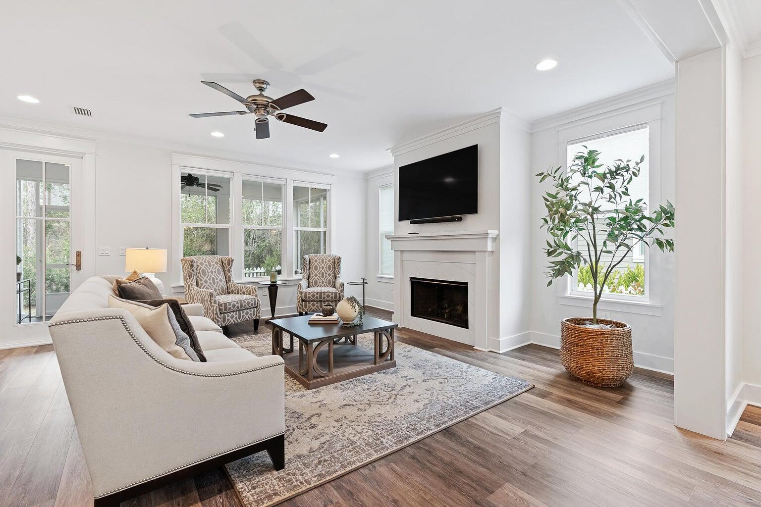 WATERSOUND ORIGINS - Residential Lease