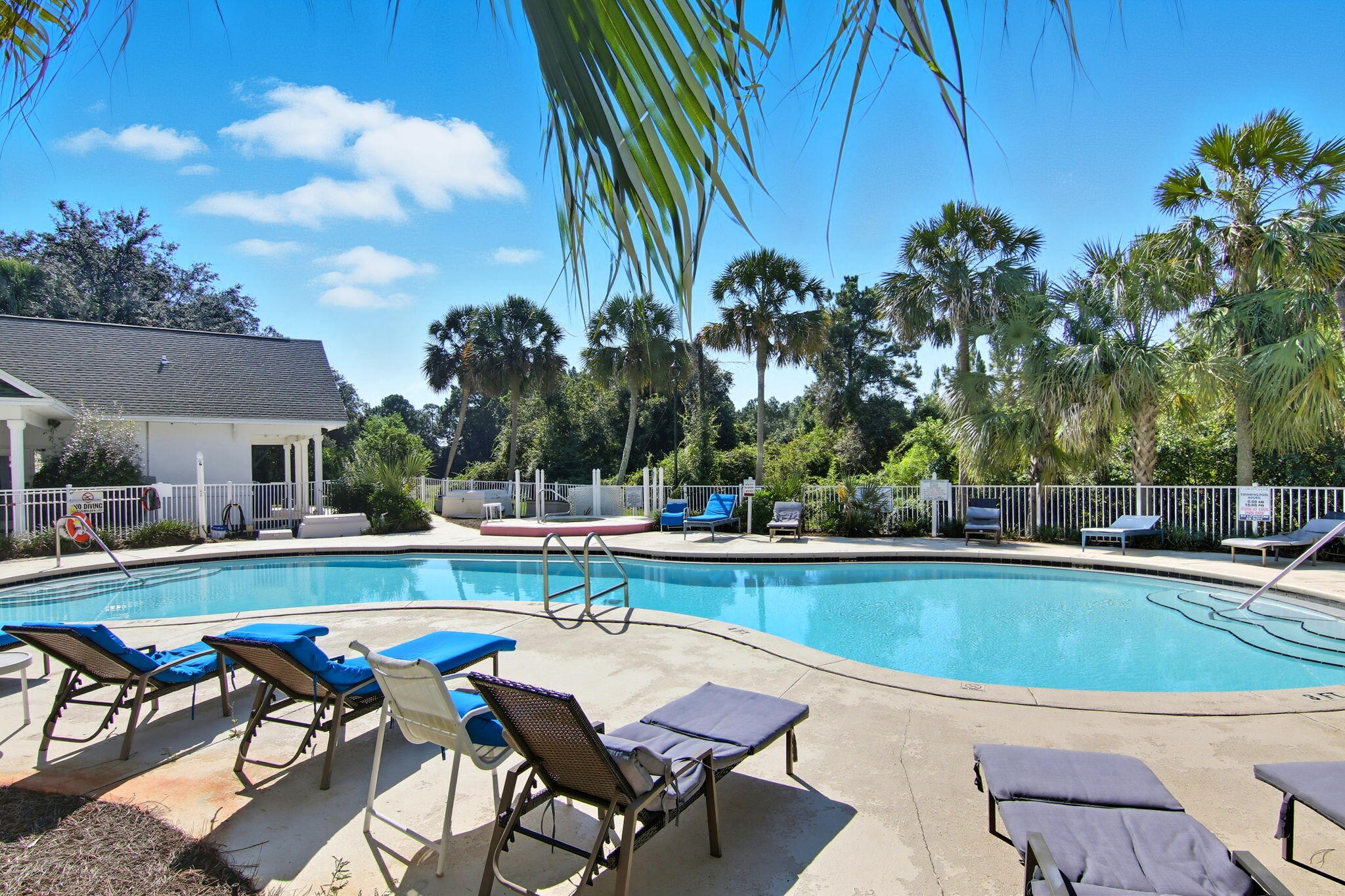 FLORIDA CLUB - Residential