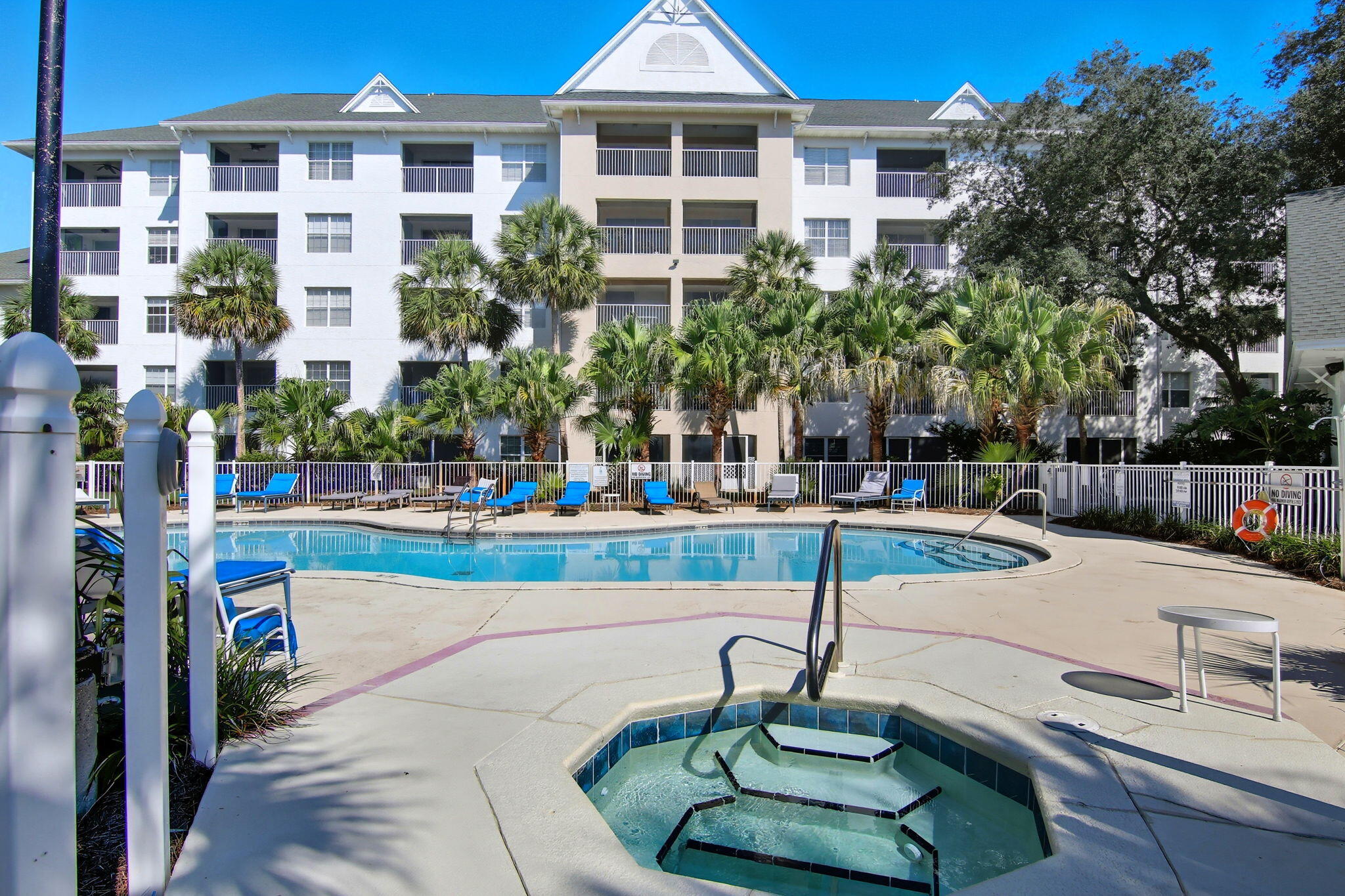 FLORIDA CLUB - Residential