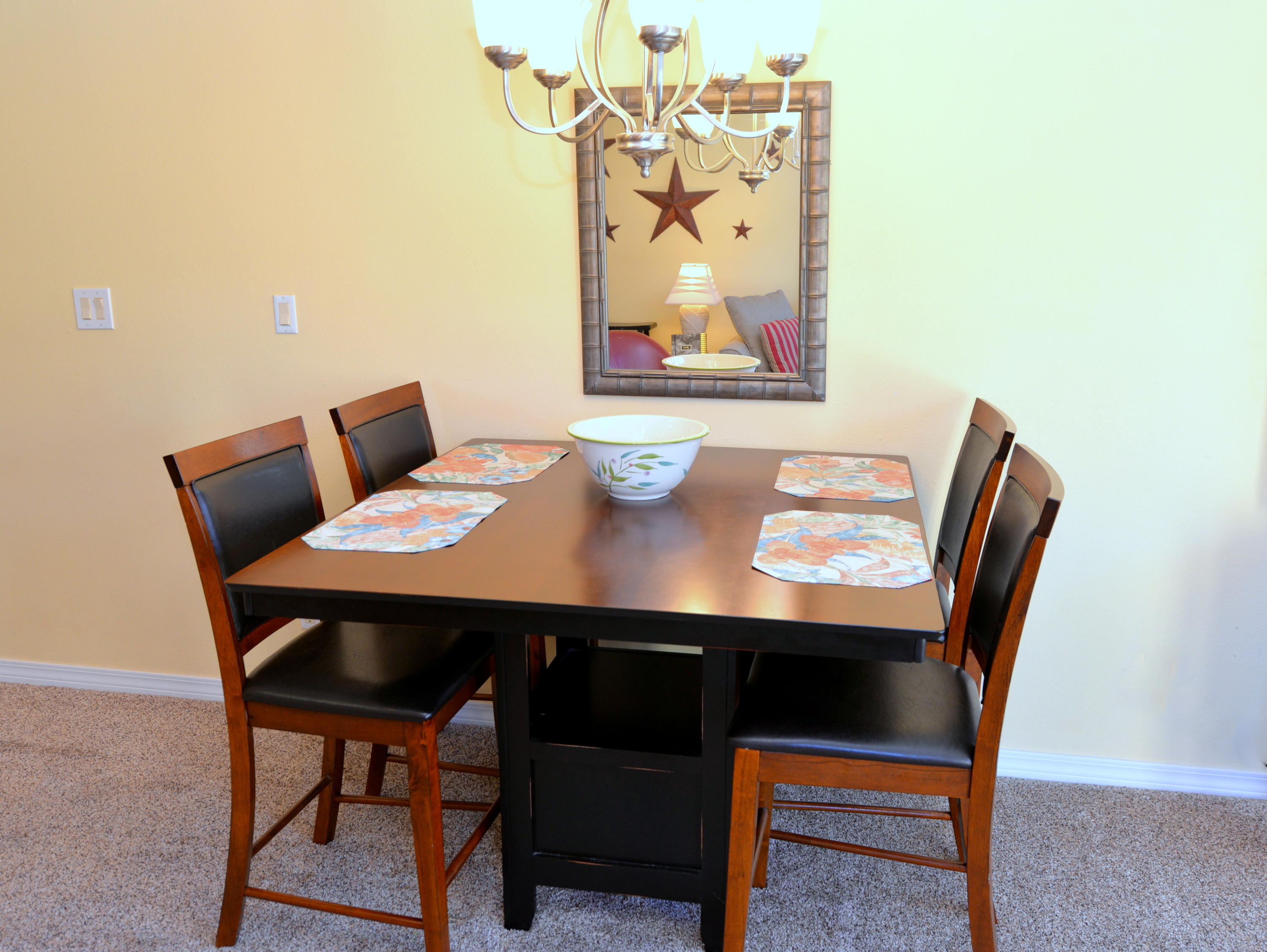 MARAVILLA CONDO - Residential