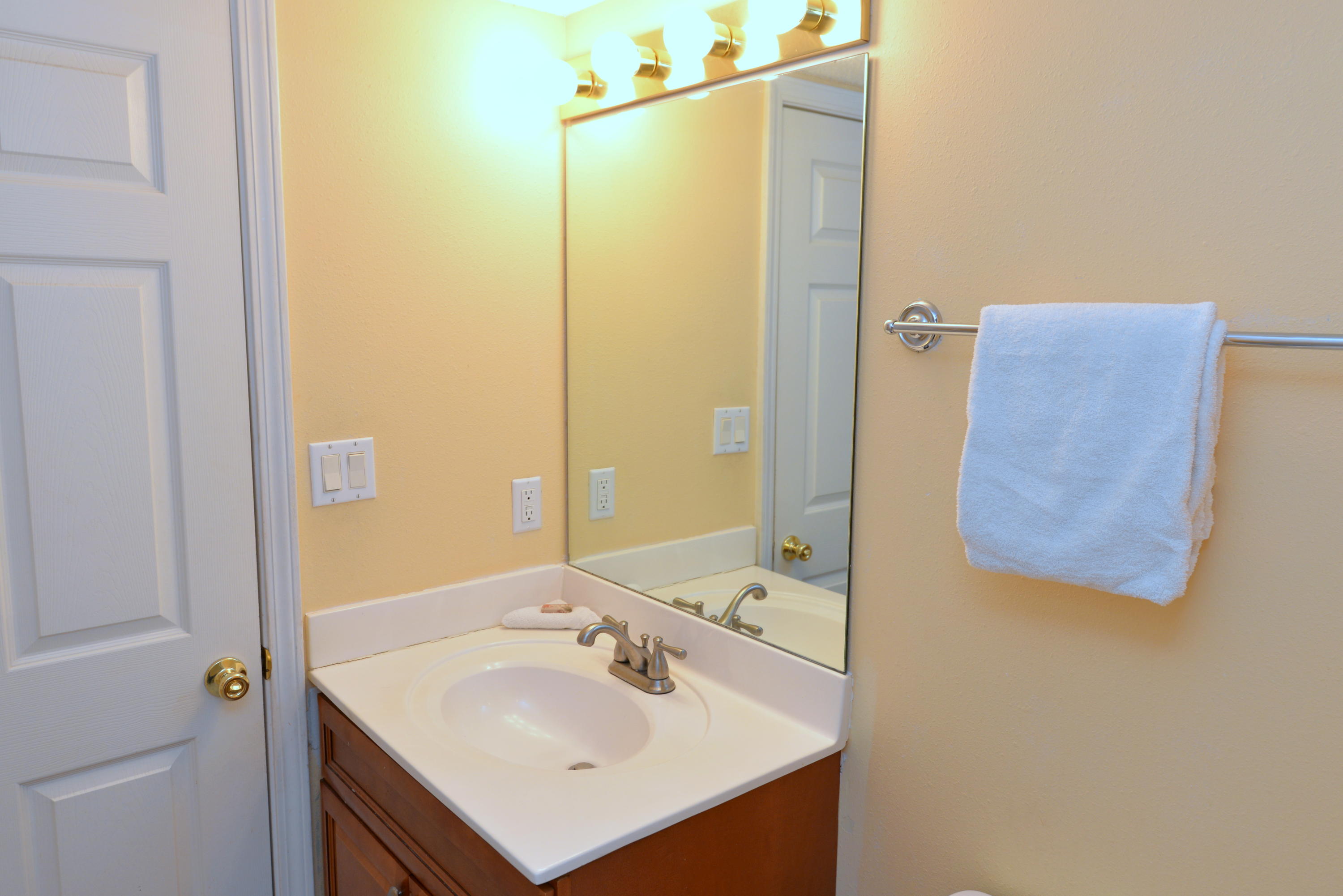 MARAVILLA CONDO - Residential