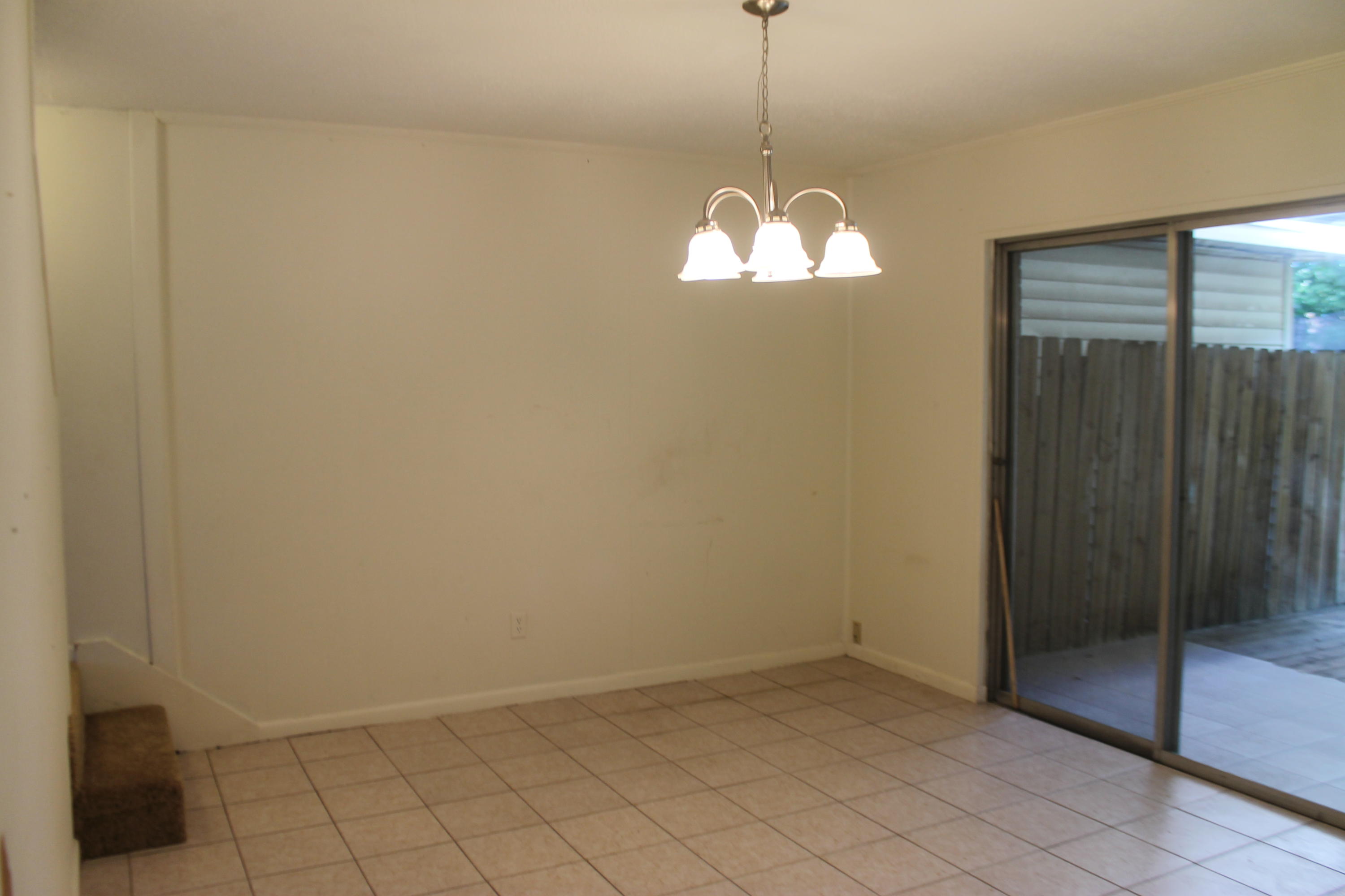 VALENCIA ARMS - Residential Lease