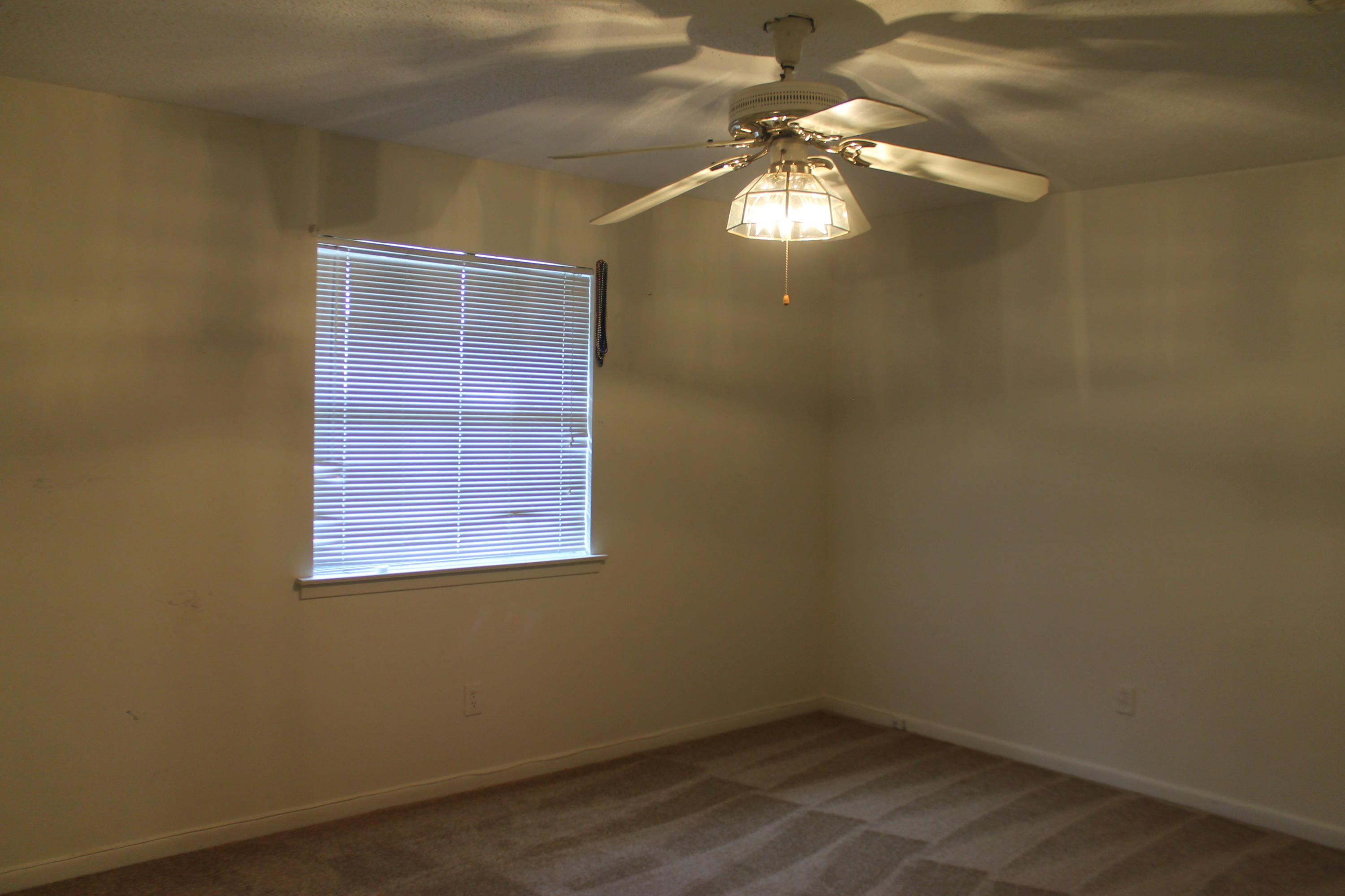 VALENCIA ARMS - Residential Lease