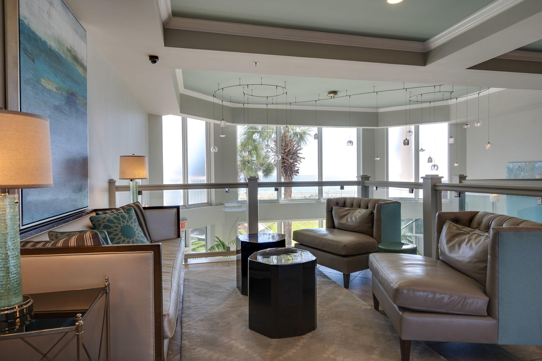 SILVER BEACH TOWERS - Residential