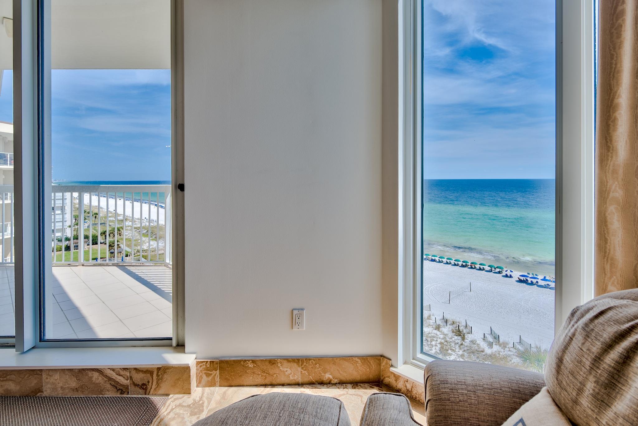 SILVER BEACH TOWERS - Residential