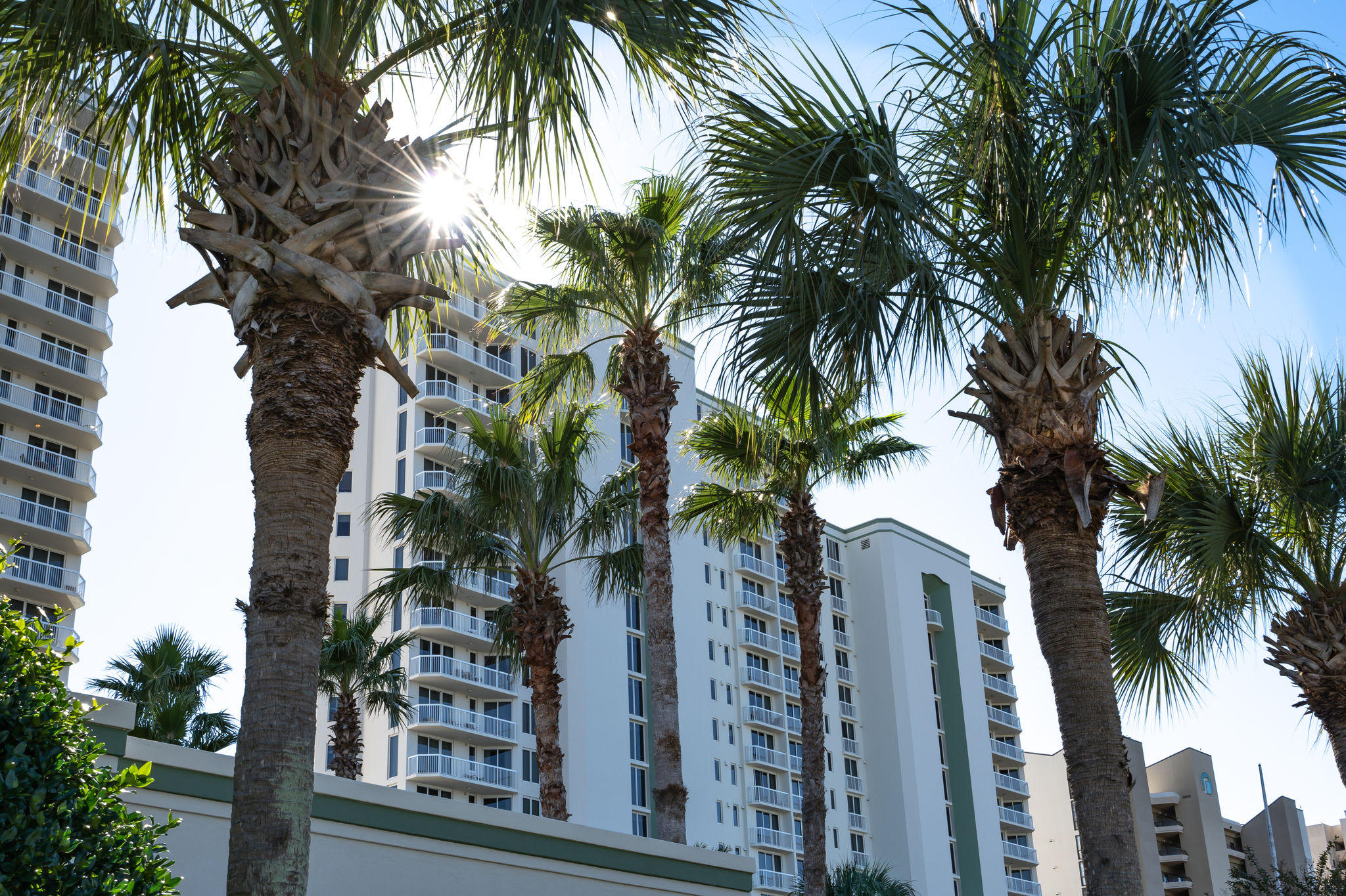 SILVER BEACH TOWERS - Residential