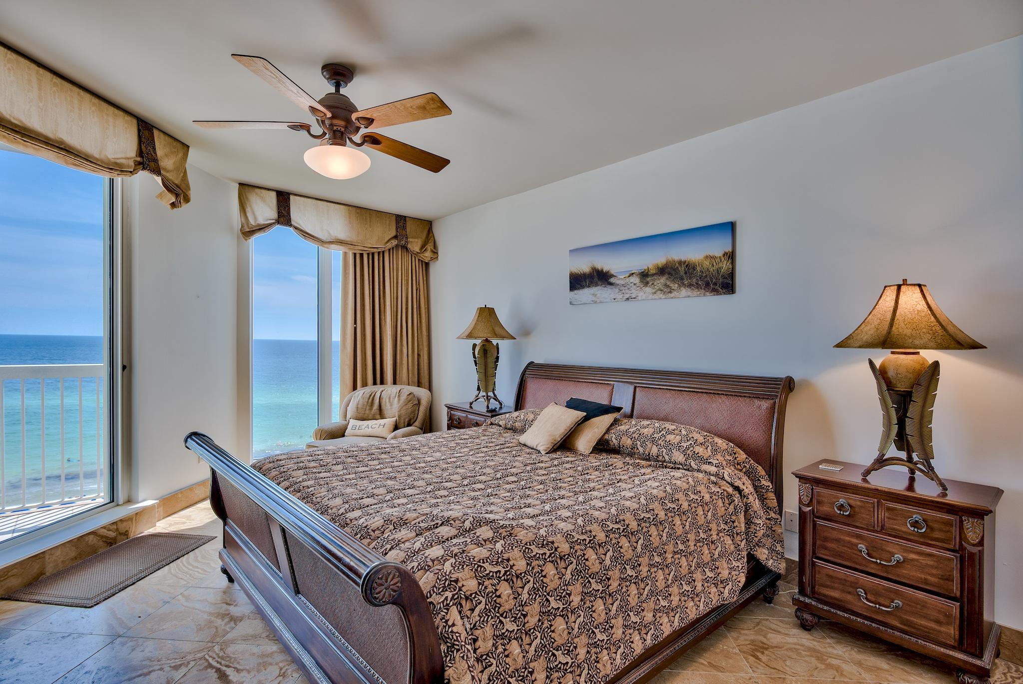 SILVER BEACH TOWERS - Residential