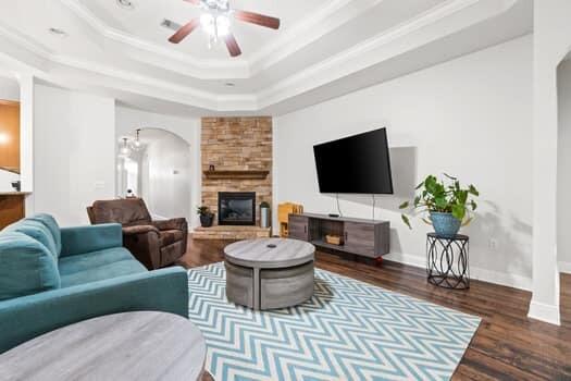 HAMMOCK BAY - Residential