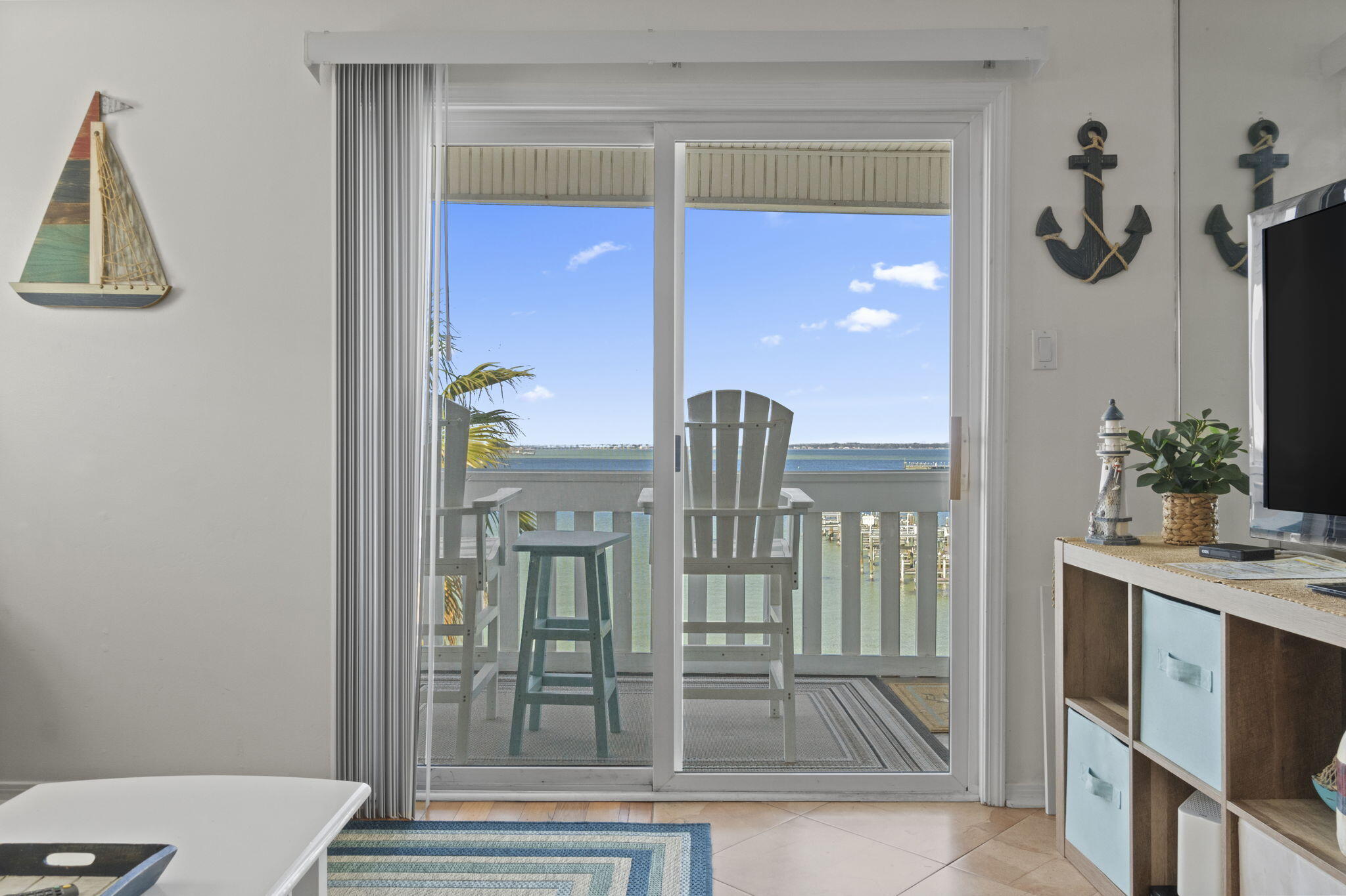 HERMITAGE CONDOMINIUM - Residential