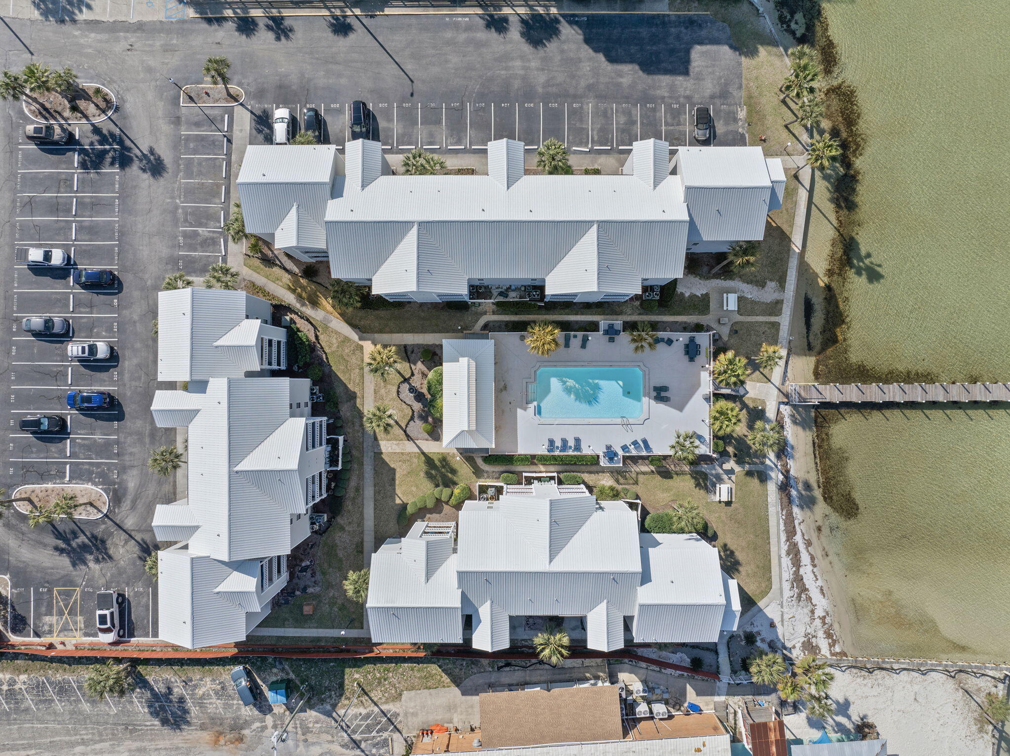 HERMITAGE CONDOMINIUM - Residential