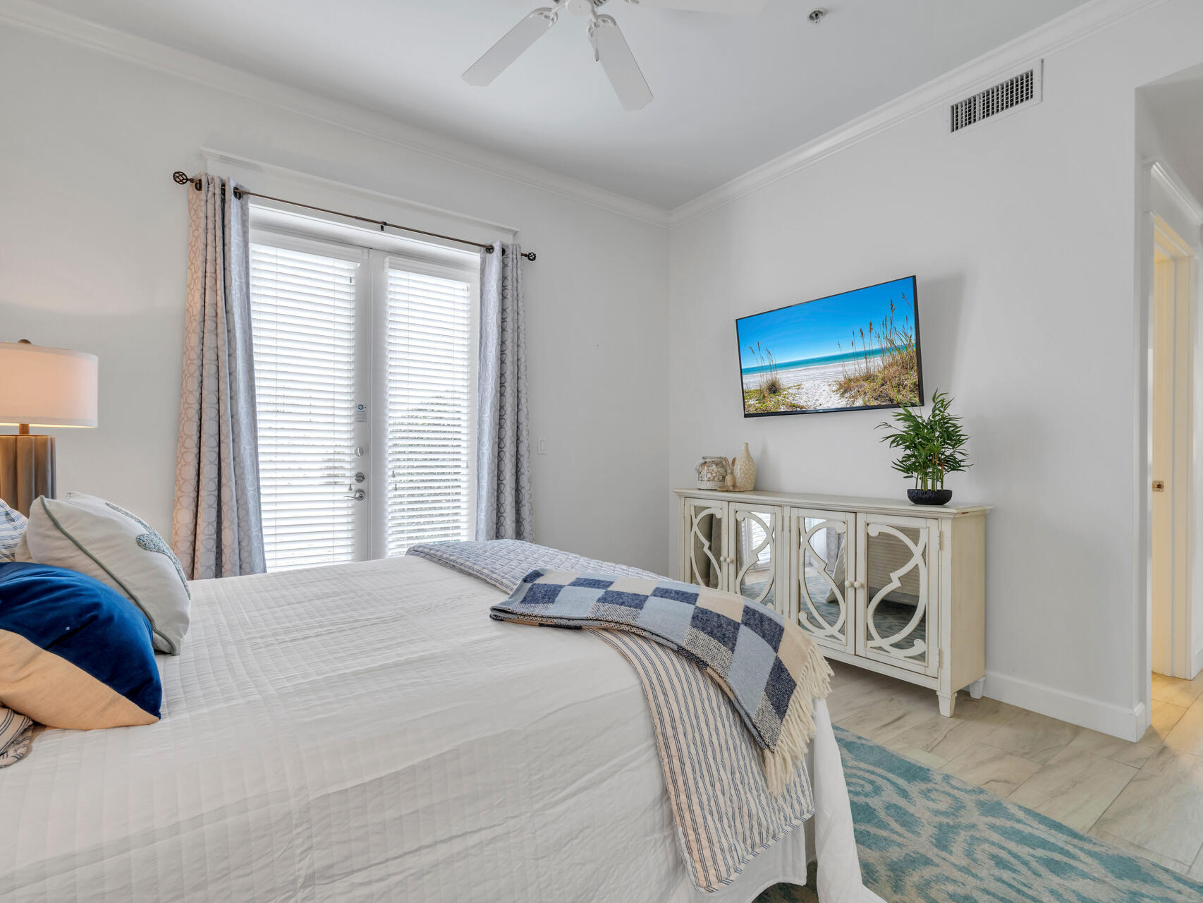 PINE RIDGE VILLAS - Residential
