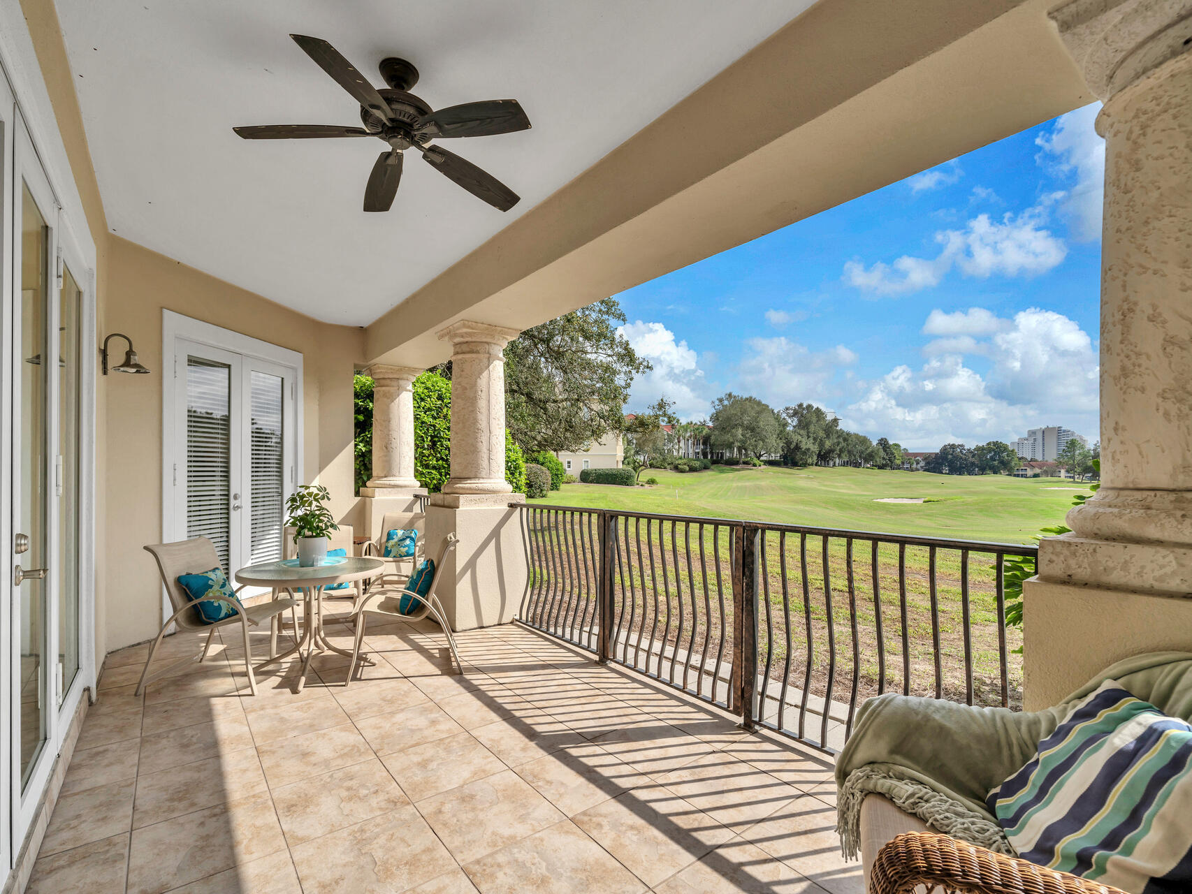 PINE RIDGE VILLAS - Residential