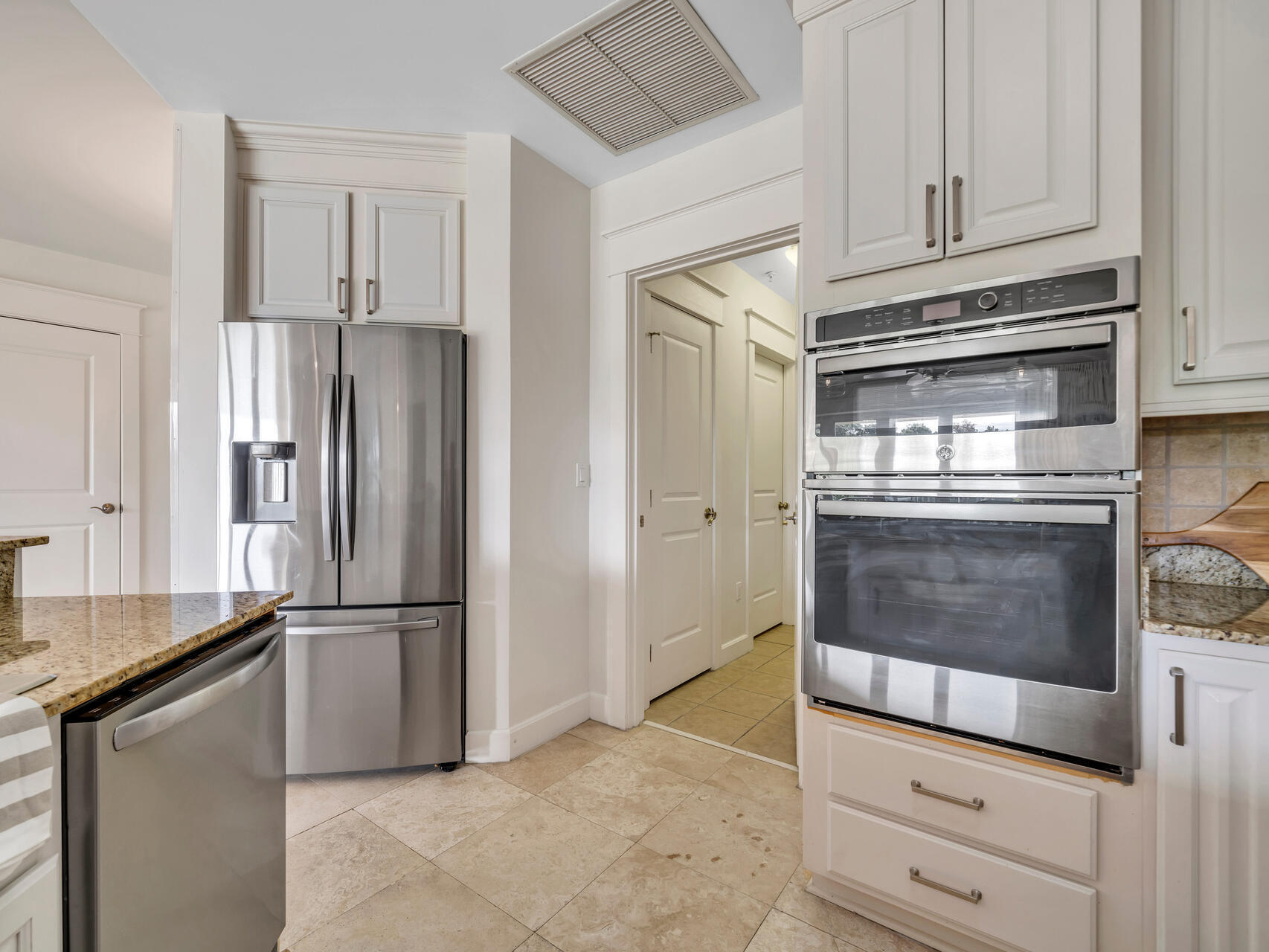 PINE RIDGE VILLAS - Residential