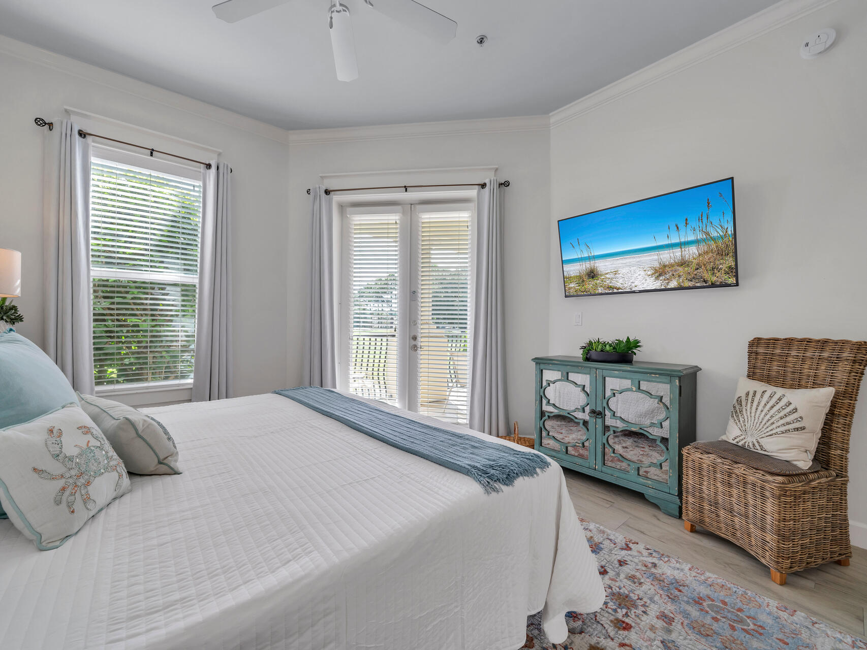 PINE RIDGE VILLAS - Residential