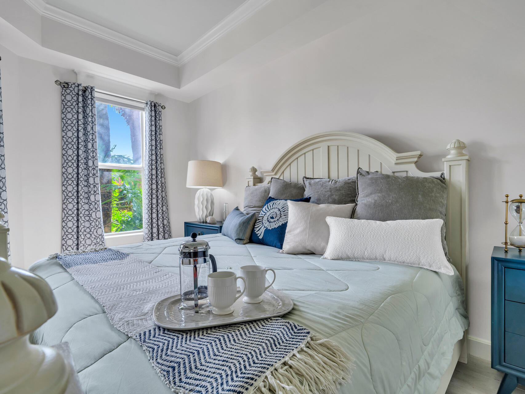 PINE RIDGE VILLAS - Residential