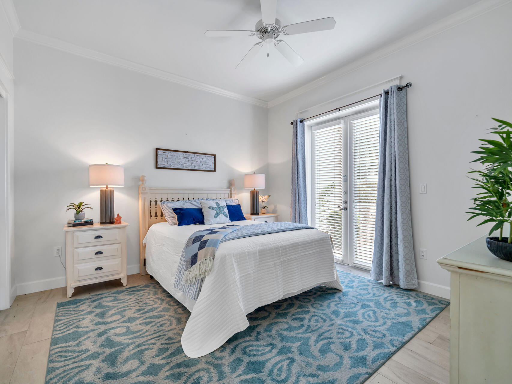 PINE RIDGE VILLAS - Residential