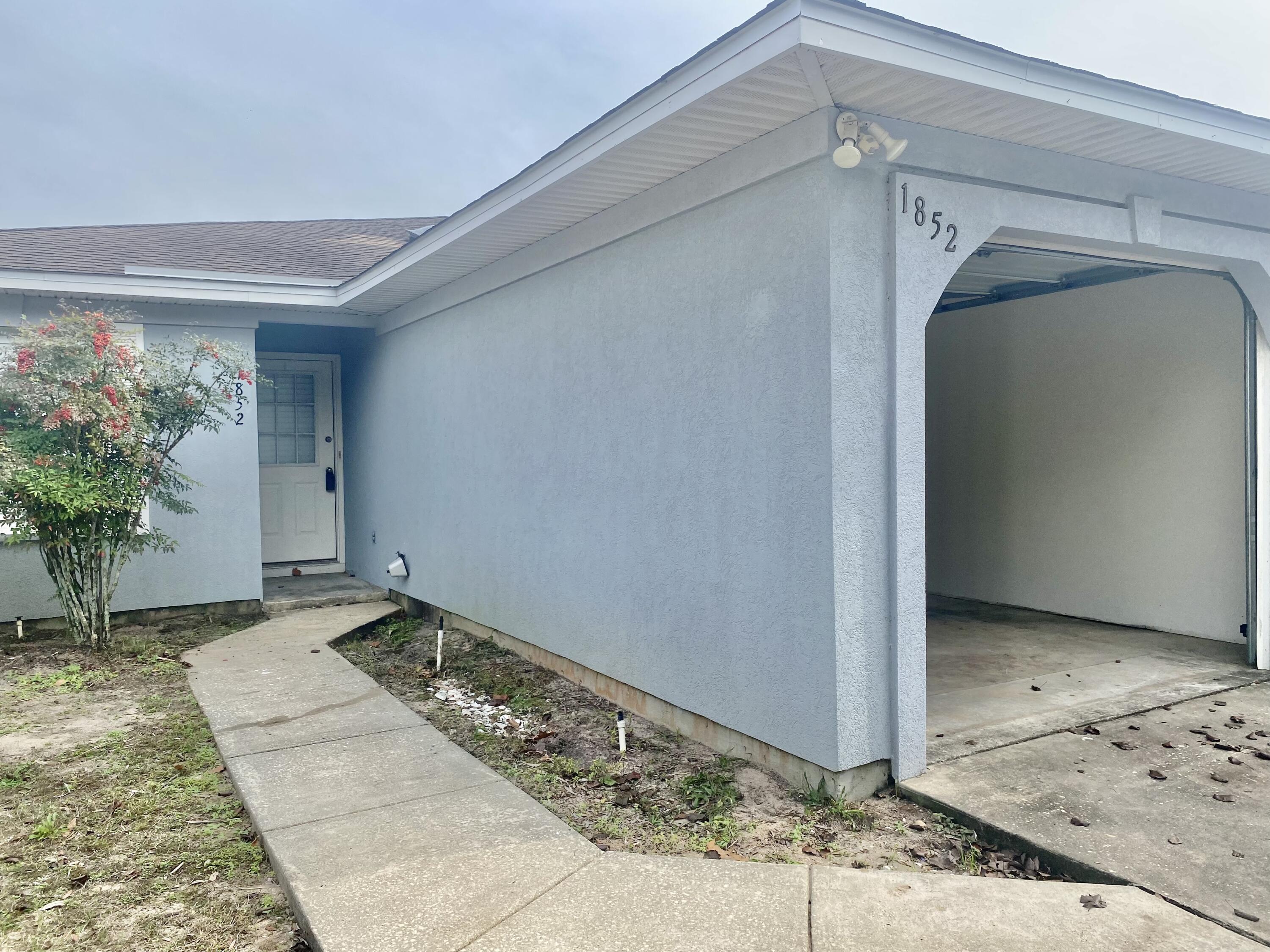 NAVARRE S/D 1ST ADDN - Residential