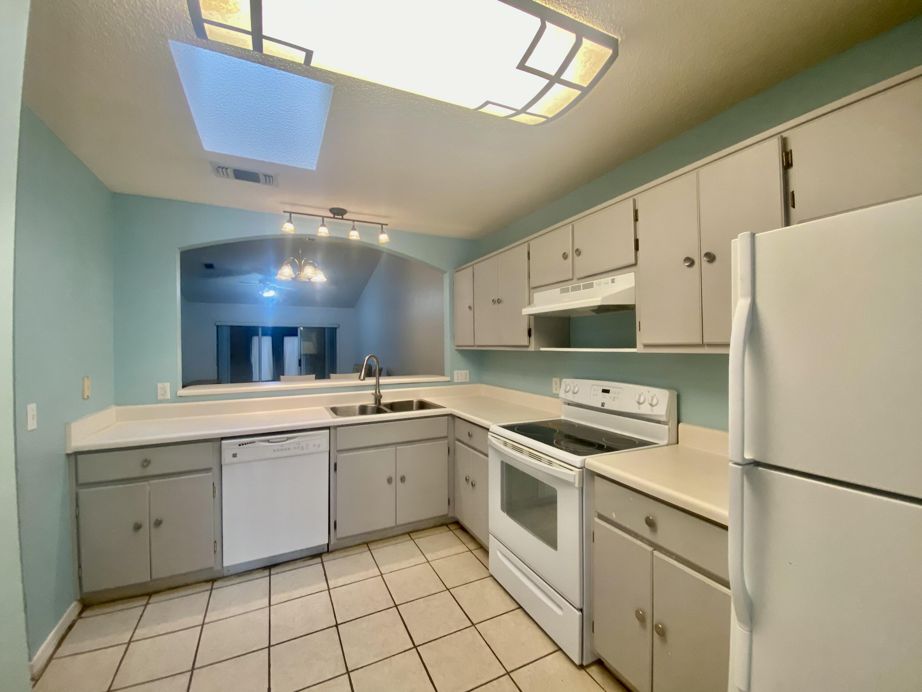 NAVARRE S/D 1ST ADDN - Residential